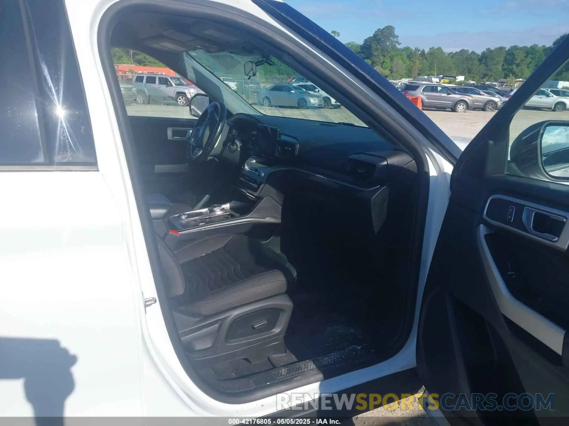 5 Photograph of a damaged car 1FMSK8DH0LGC37029 FORD EXPLORER 2020