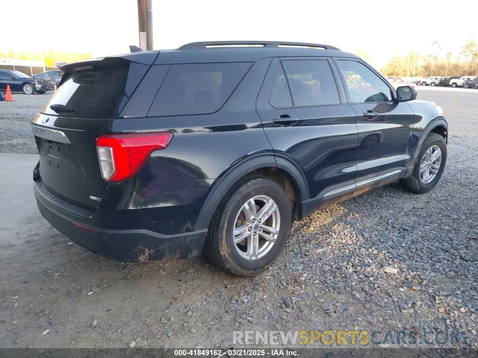 4 Photograph of a damaged car 1FMSK8DH2LGB31861 FORD EXPLORER 2020