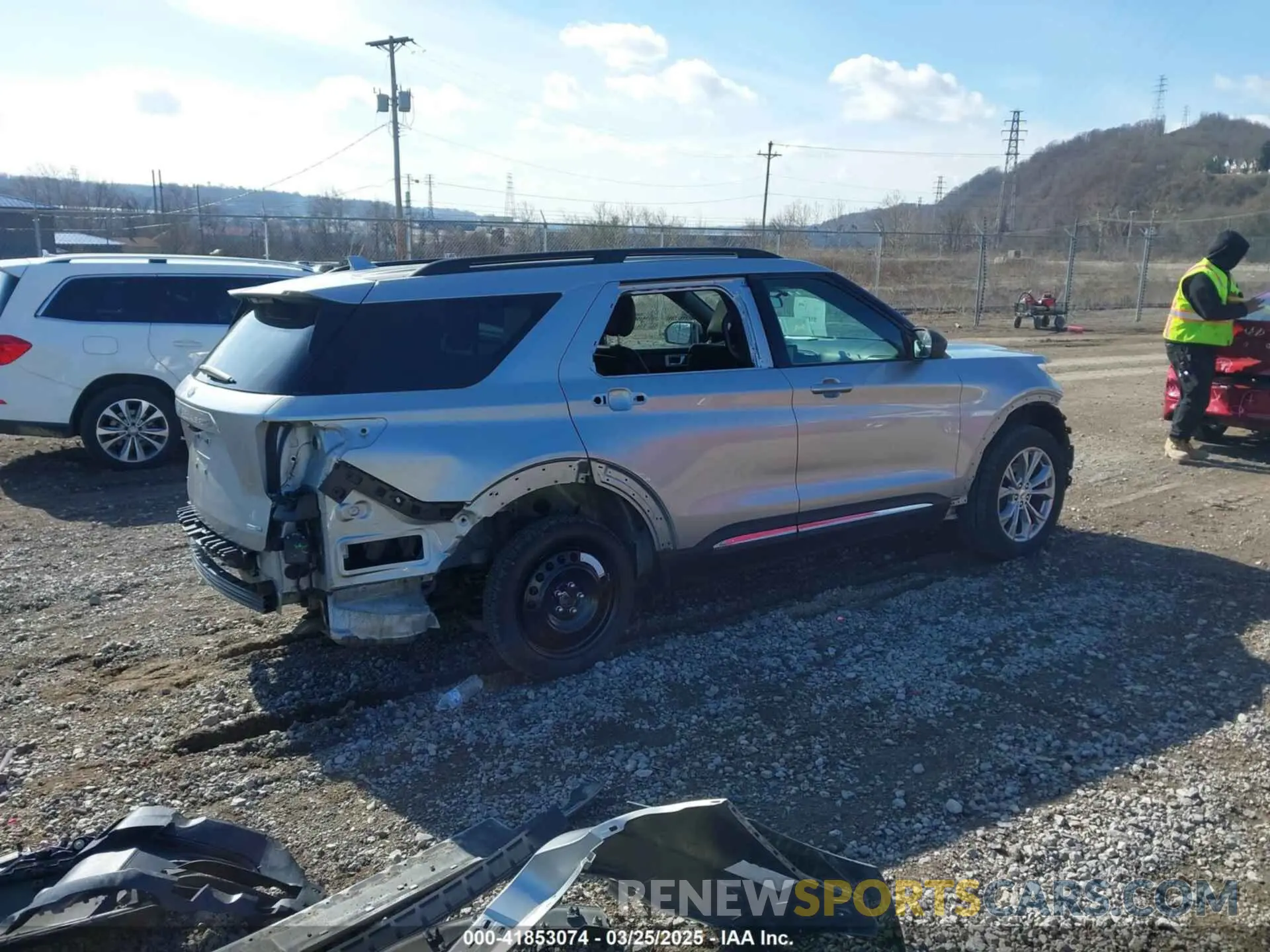 4 Photograph of a damaged car 1FMSK8DH2LGC23794 FORD EXPLORER 2020