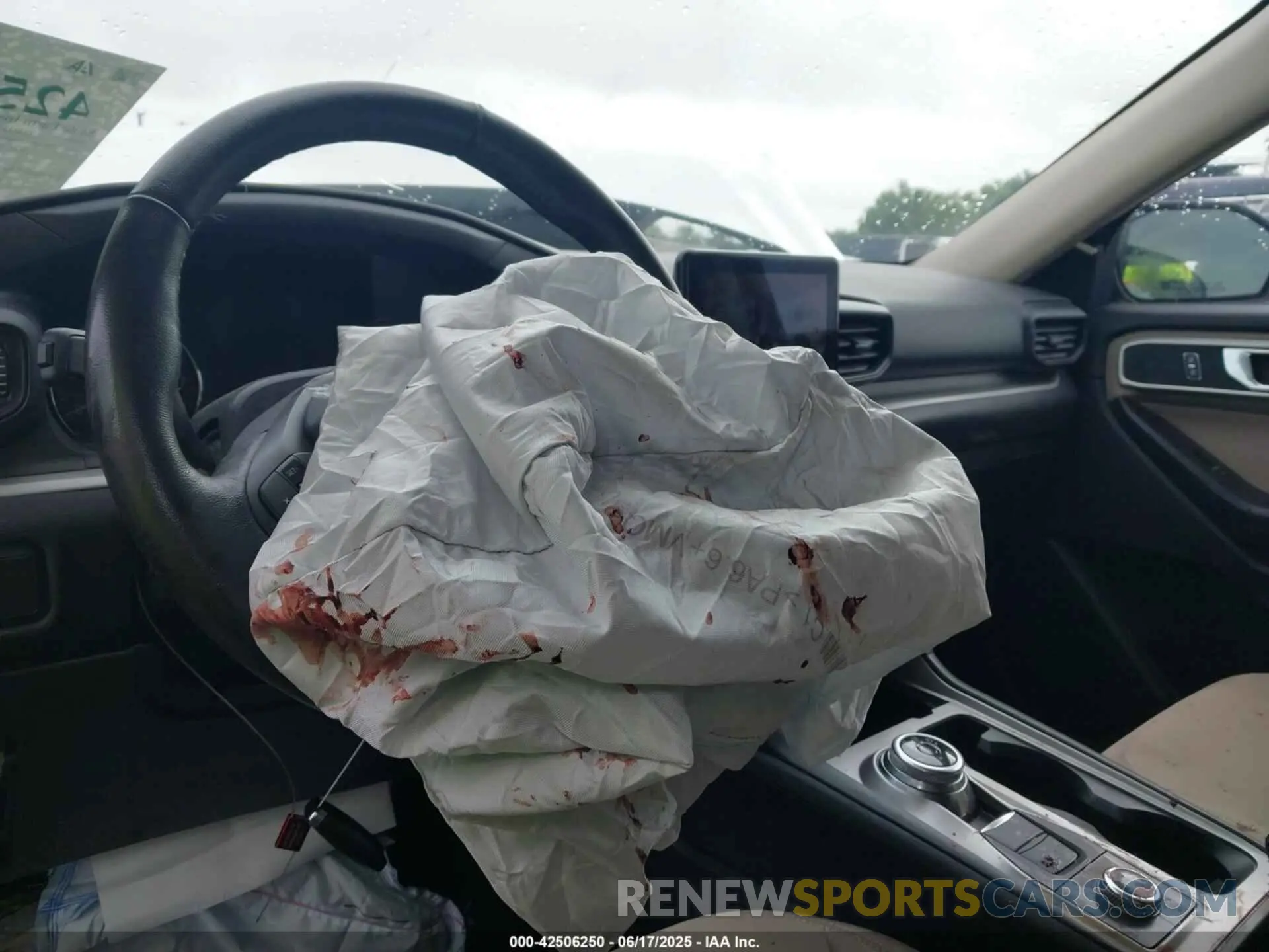 17 Photograph of a damaged car 1FMSK8DH3LGA13737 FORD EXPLORER 2020