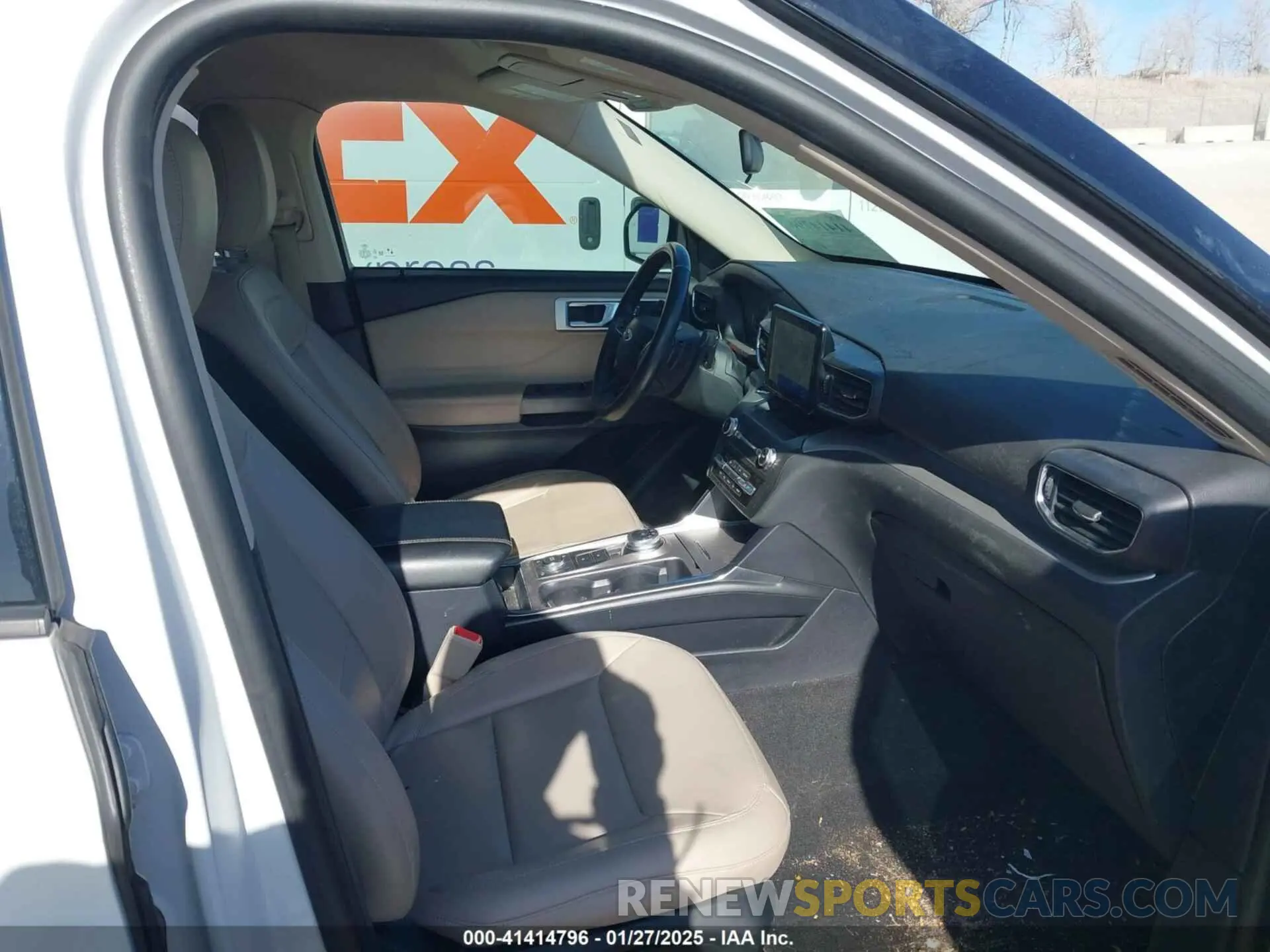 5 Photograph of a damaged car 1FMSK8DH3LGA15407 FORD EXPLORER 2020