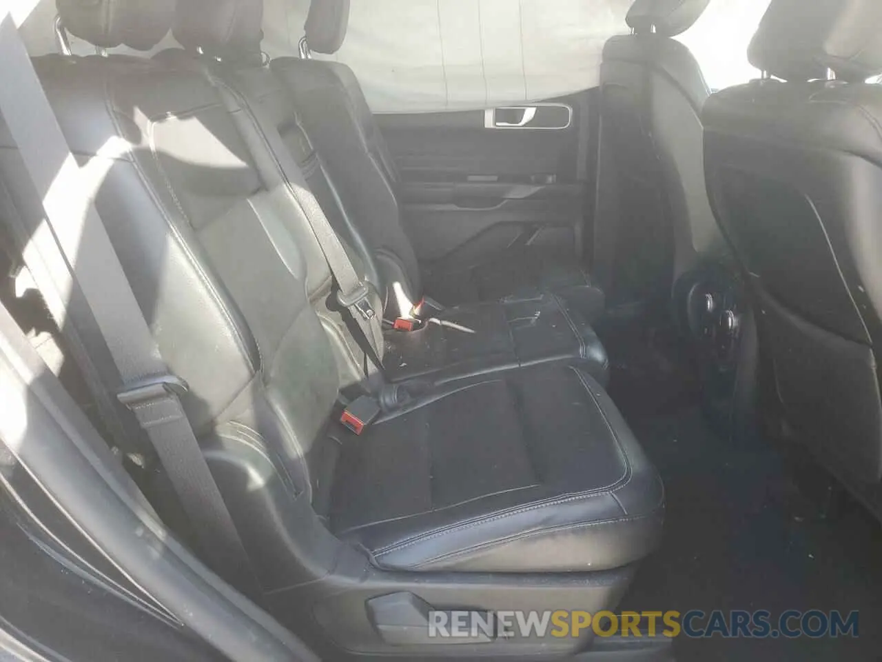11 Photograph of a damaged car 1FMSK8DH3LGA42588 FORD EXPLORER 2020