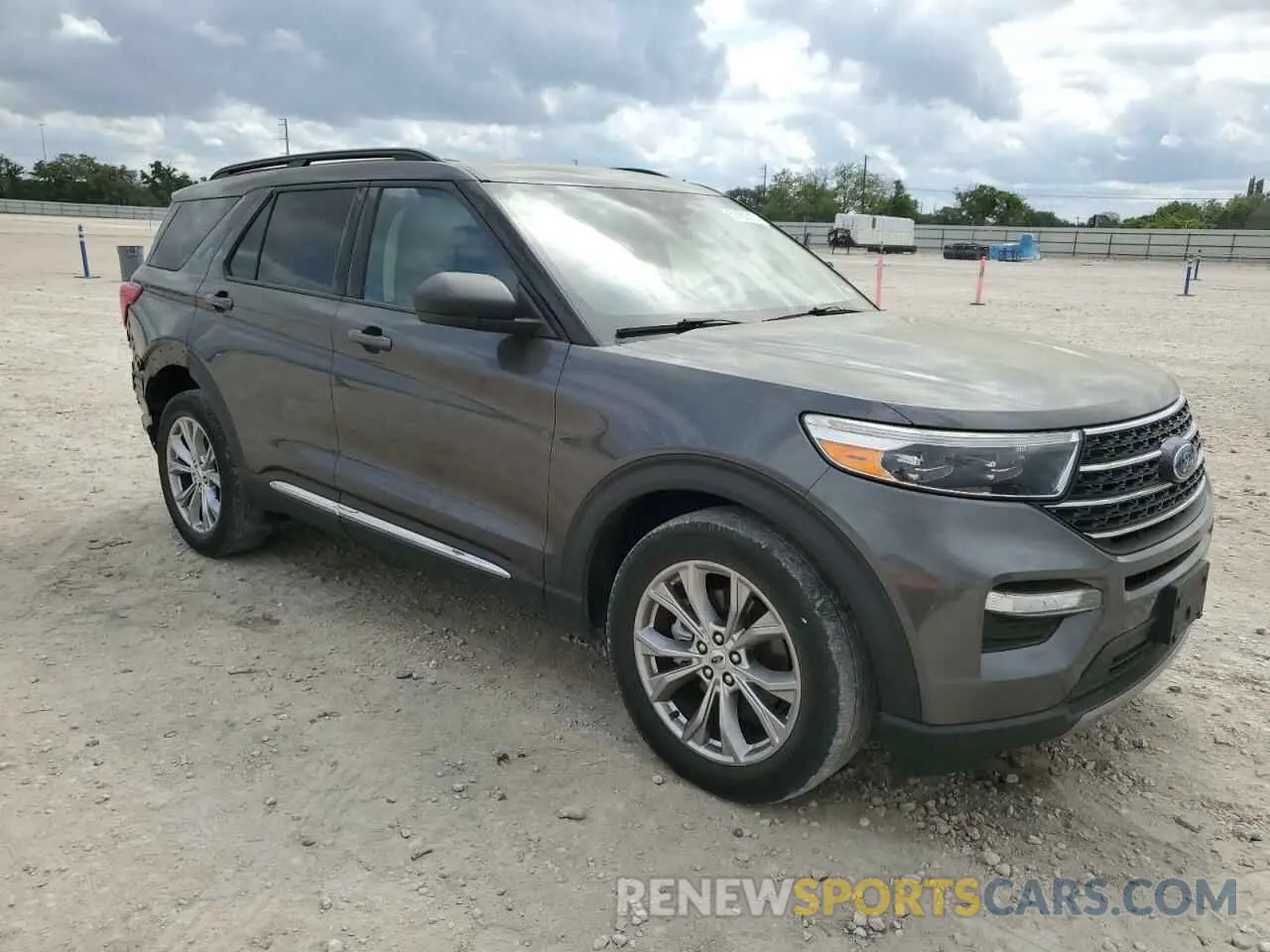 4 Photograph of a damaged car 1FMSK8DH3LGB75450 FORD EXPLORER 2020