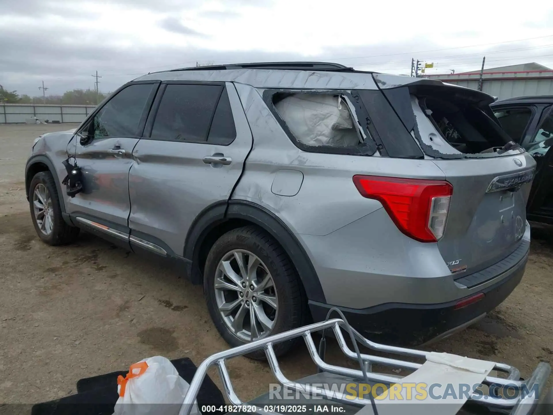 3 Photograph of a damaged car 1FMSK8DH3LGC80022 FORD EXPLORER 2020