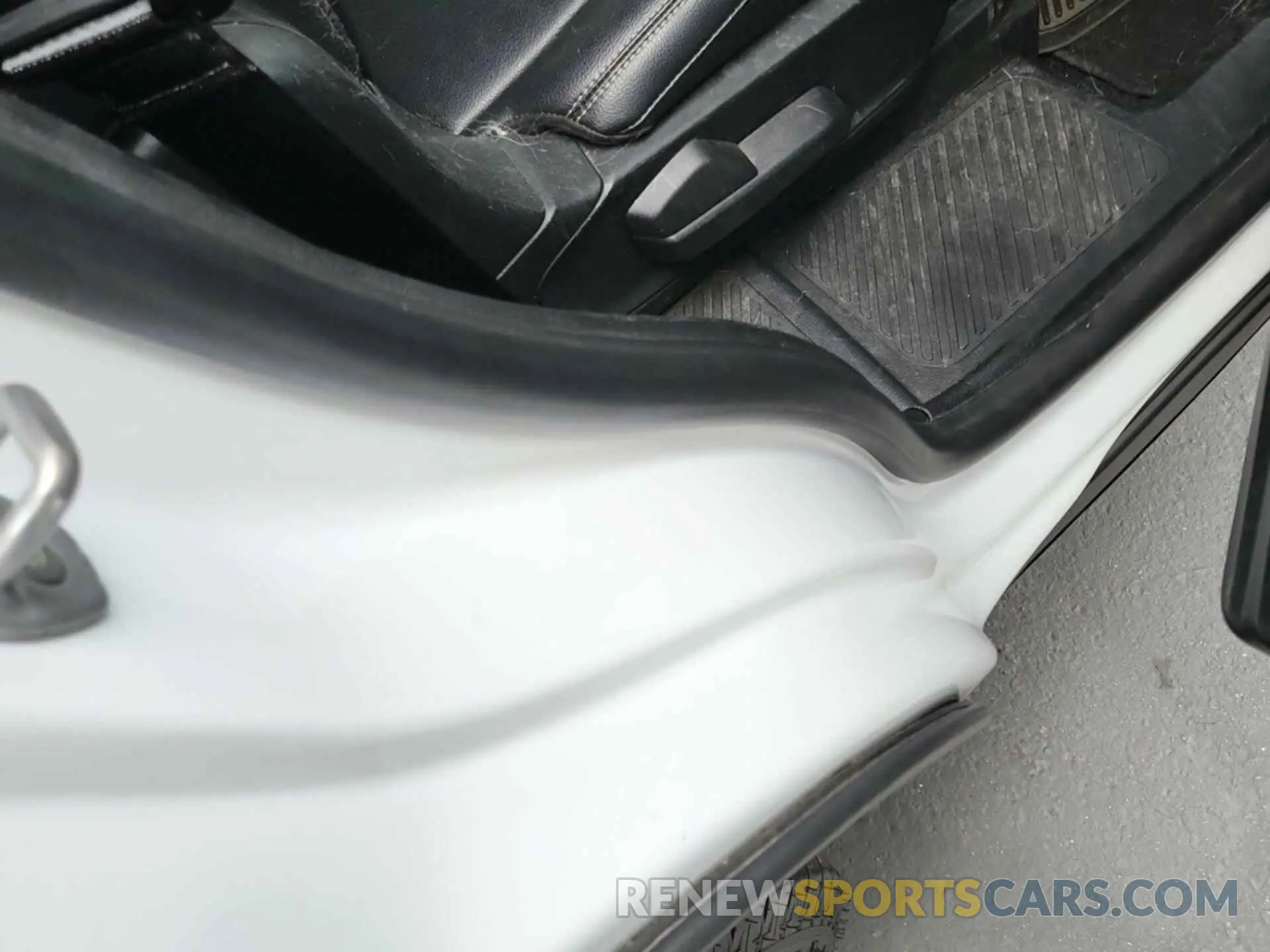 3 Photograph of a damaged car 1FMSK8DH4LGA16694 FORD EXPLORER 2020