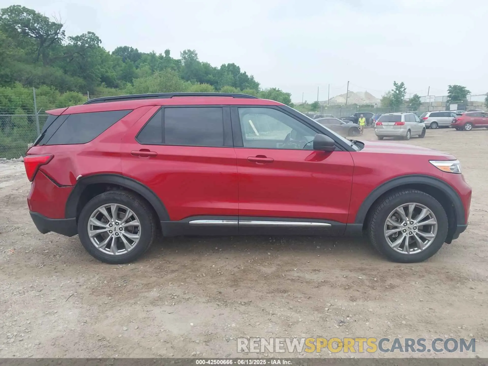 13 Photograph of a damaged car 1FMSK8DH4LGB22417 FORD EXPLORER 2020