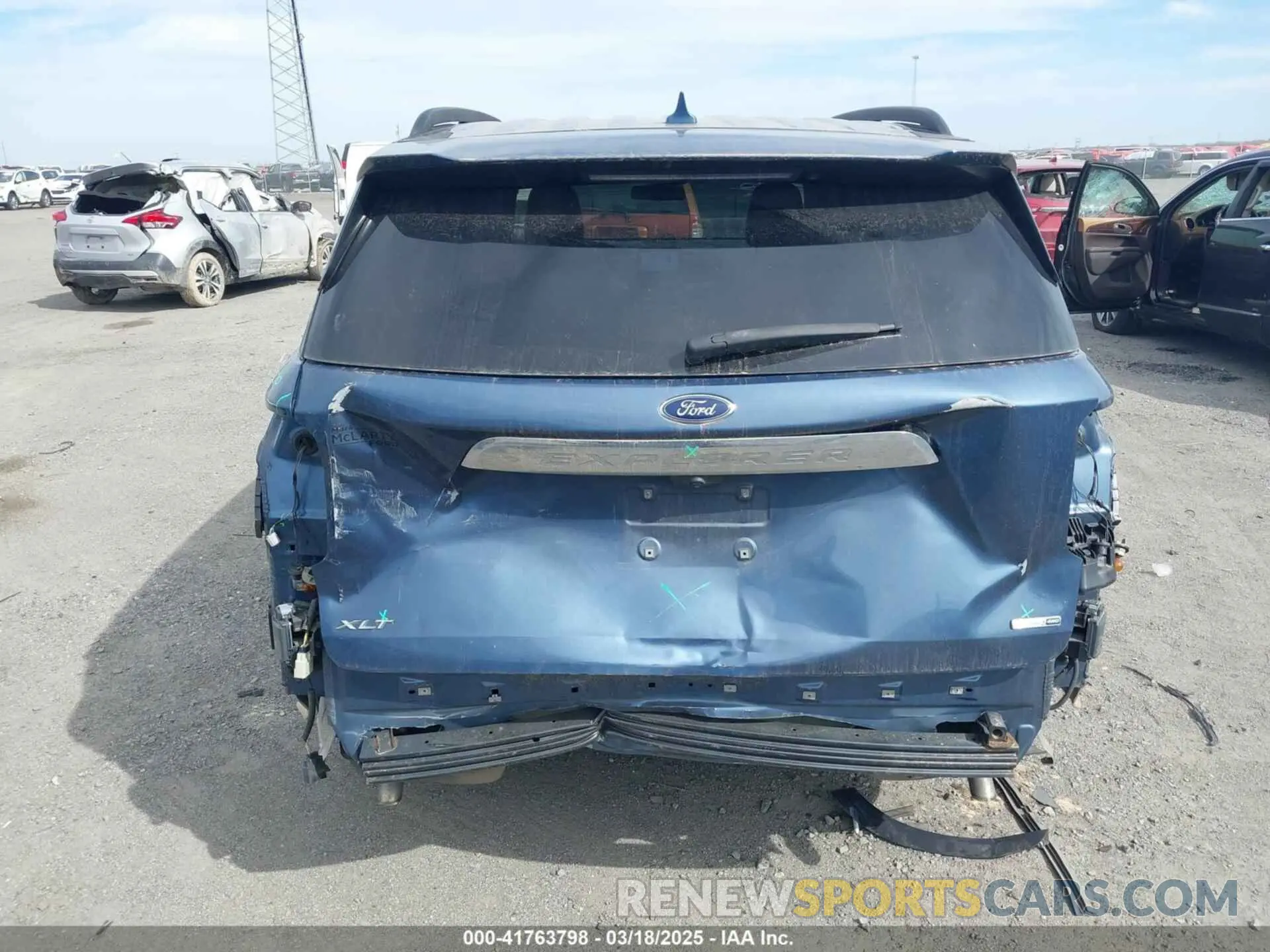 17 Photograph of a damaged car 1FMSK8DH5LGB70377 FORD EXPLORER 2020