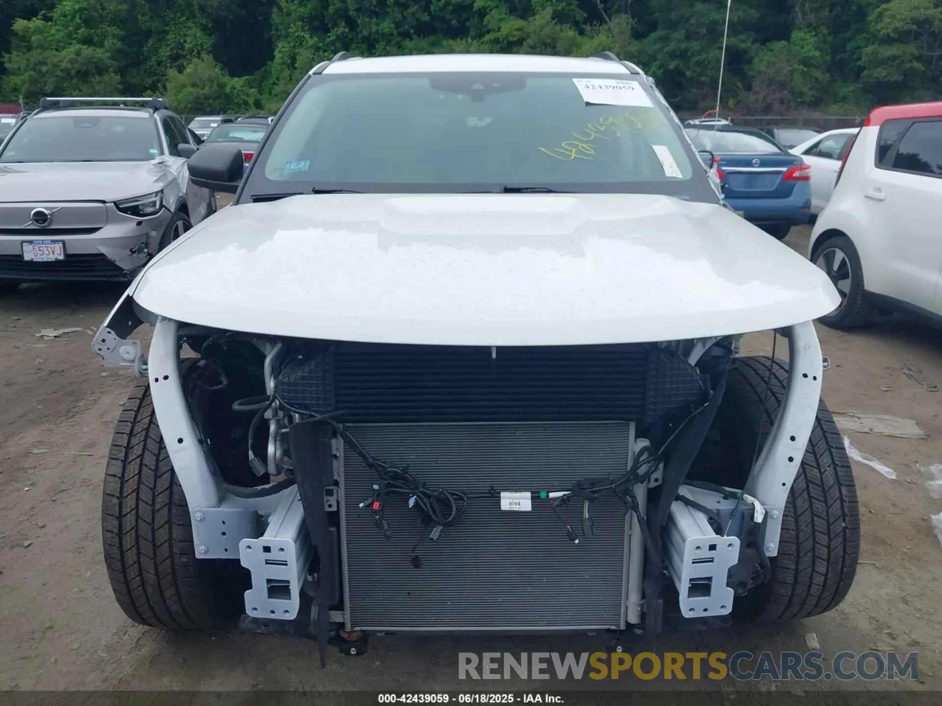 13 Photograph of a damaged car 1FMSK8DH5LGB83162 FORD EXPLORER 2020