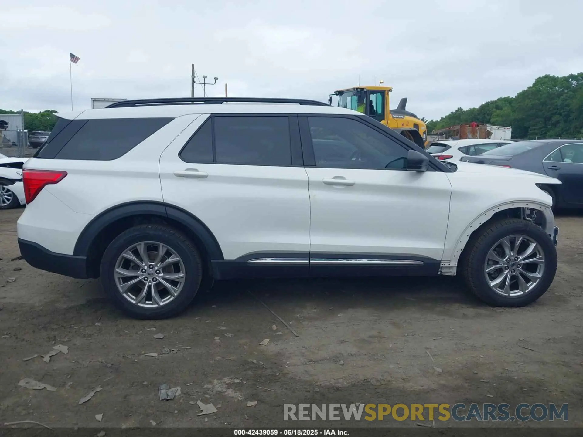 14 Photograph of a damaged car 1FMSK8DH5LGB83162 FORD EXPLORER 2020