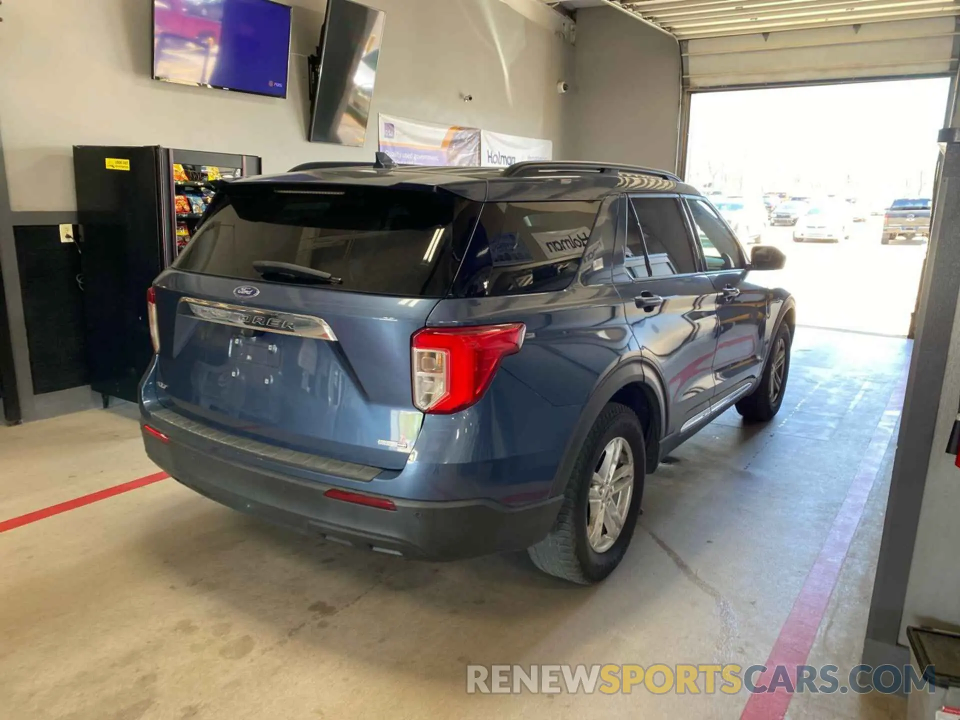 1 Photograph of a damaged car 1FMSK8DH6LGC37262 FORD EXPLORER 2020