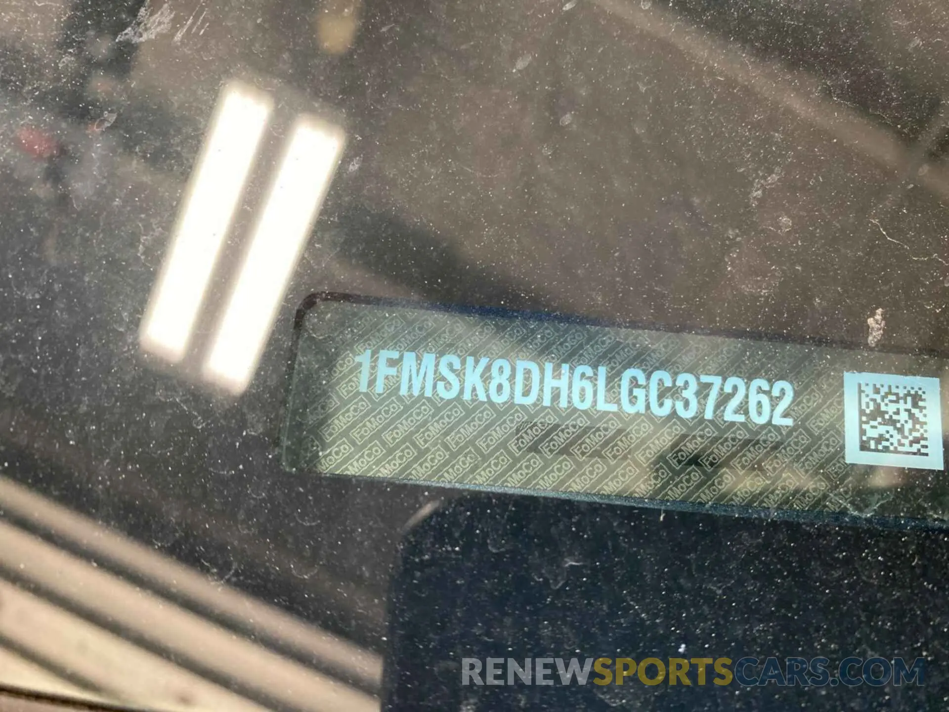 2 Photograph of a damaged car 1FMSK8DH6LGC37262 FORD EXPLORER 2020