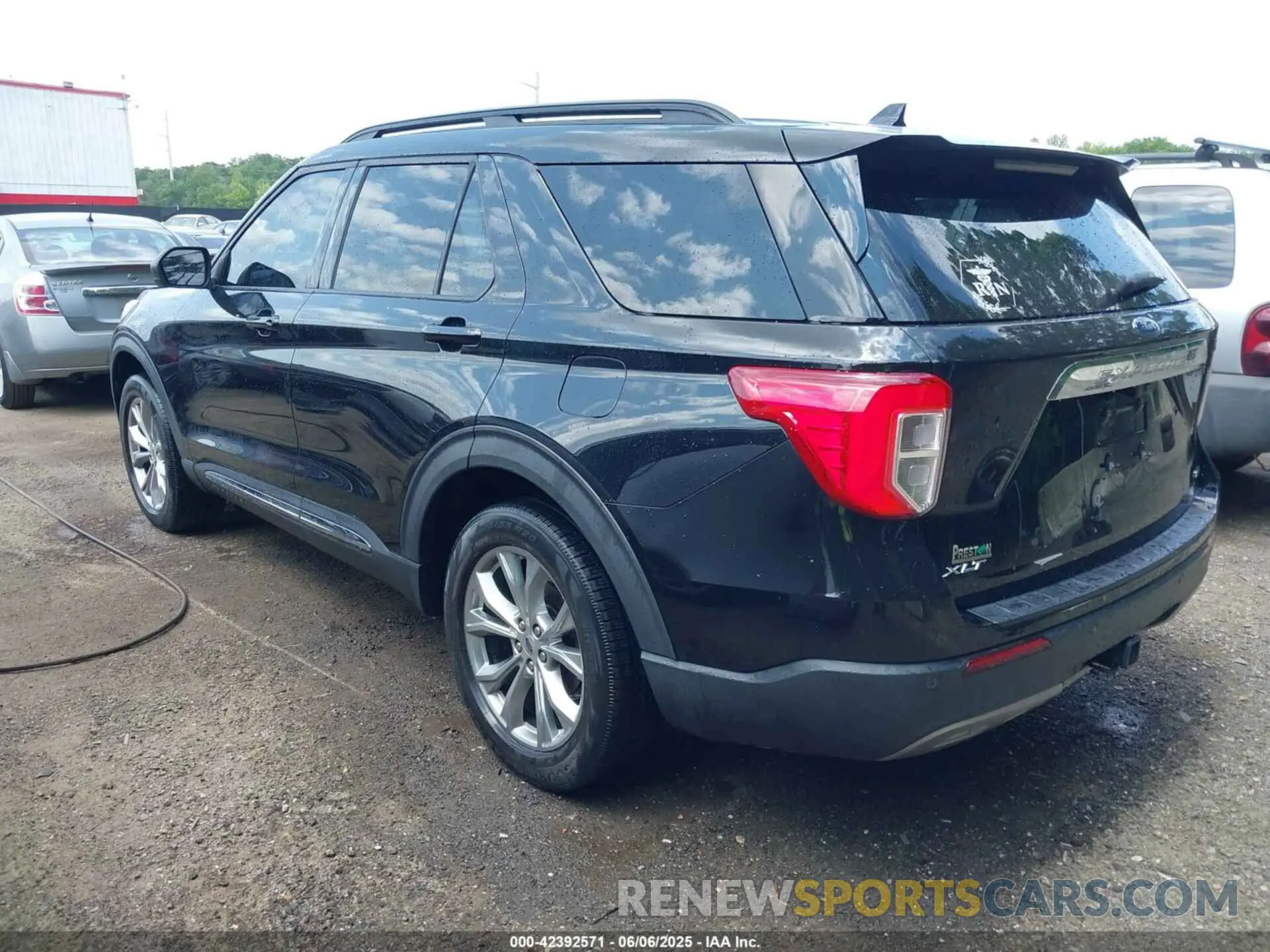 3 Photograph of a damaged car 1FMSK8DH8LGA35538 FORD EXPLORER 2020