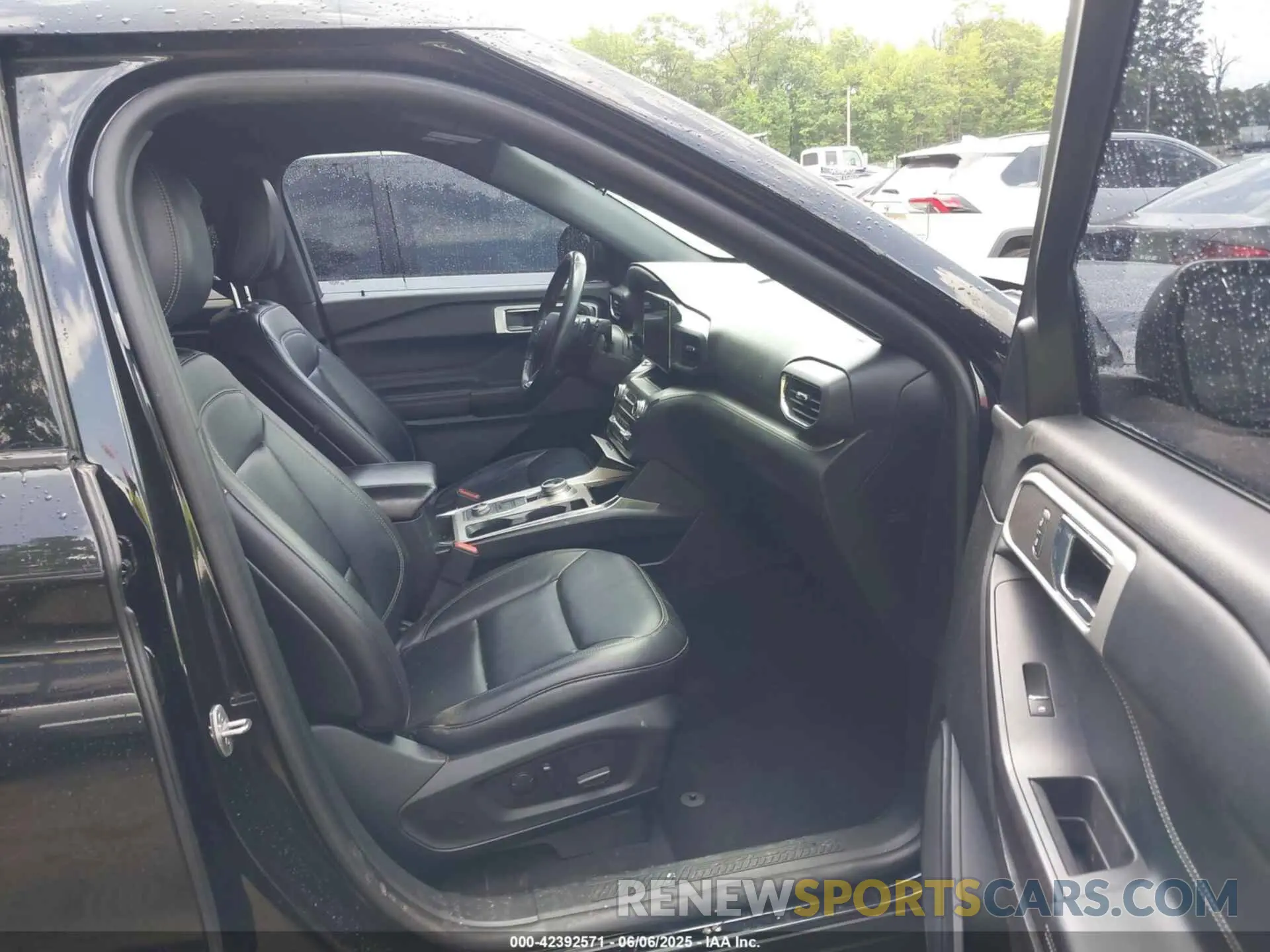 5 Photograph of a damaged car 1FMSK8DH8LGA35538 FORD EXPLORER 2020