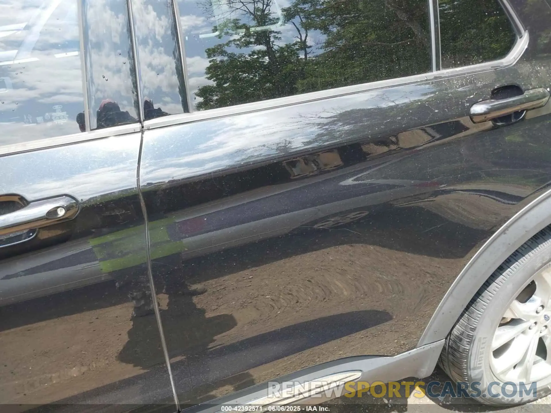 6 Photograph of a damaged car 1FMSK8DH8LGA35538 FORD EXPLORER 2020