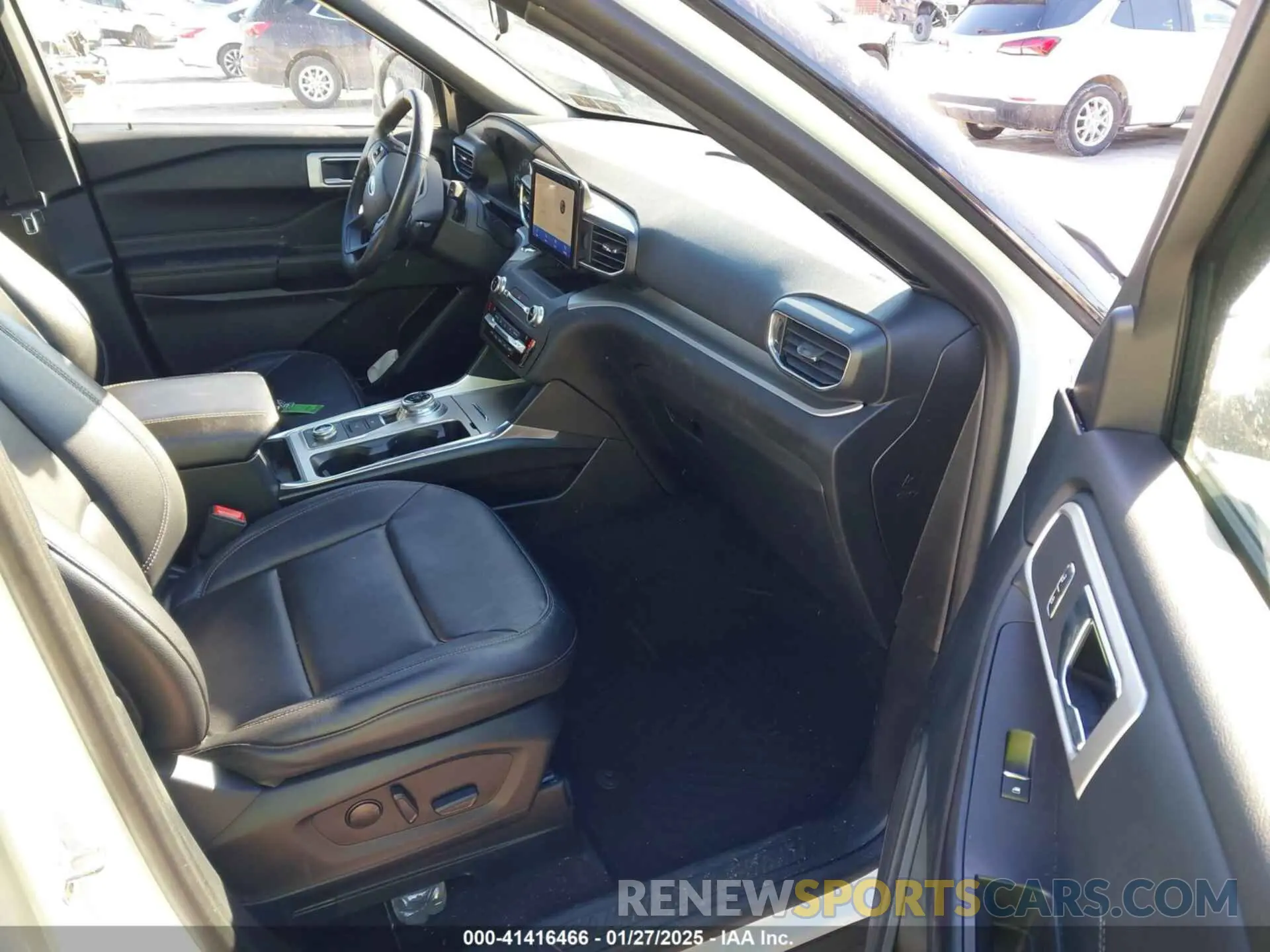 5 Photograph of a damaged car 1FMSK8DH8LGB44758 FORD EXPLORER 2020