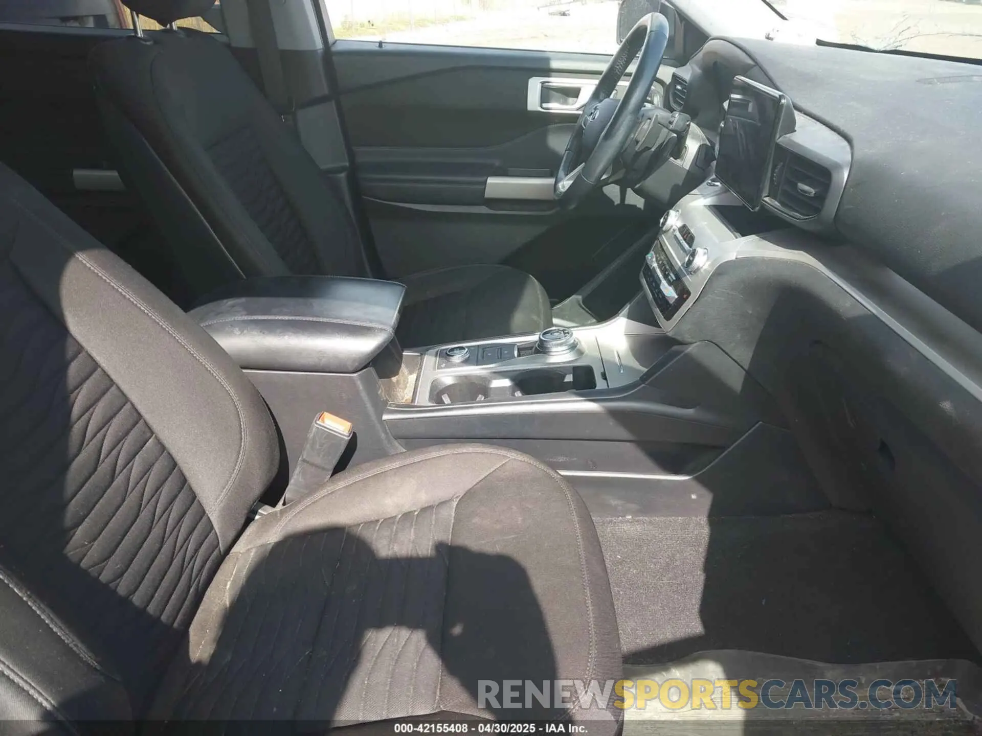 5 Photograph of a damaged car 1FMSK8DH8LGC45136 FORD EXPLORER 2020