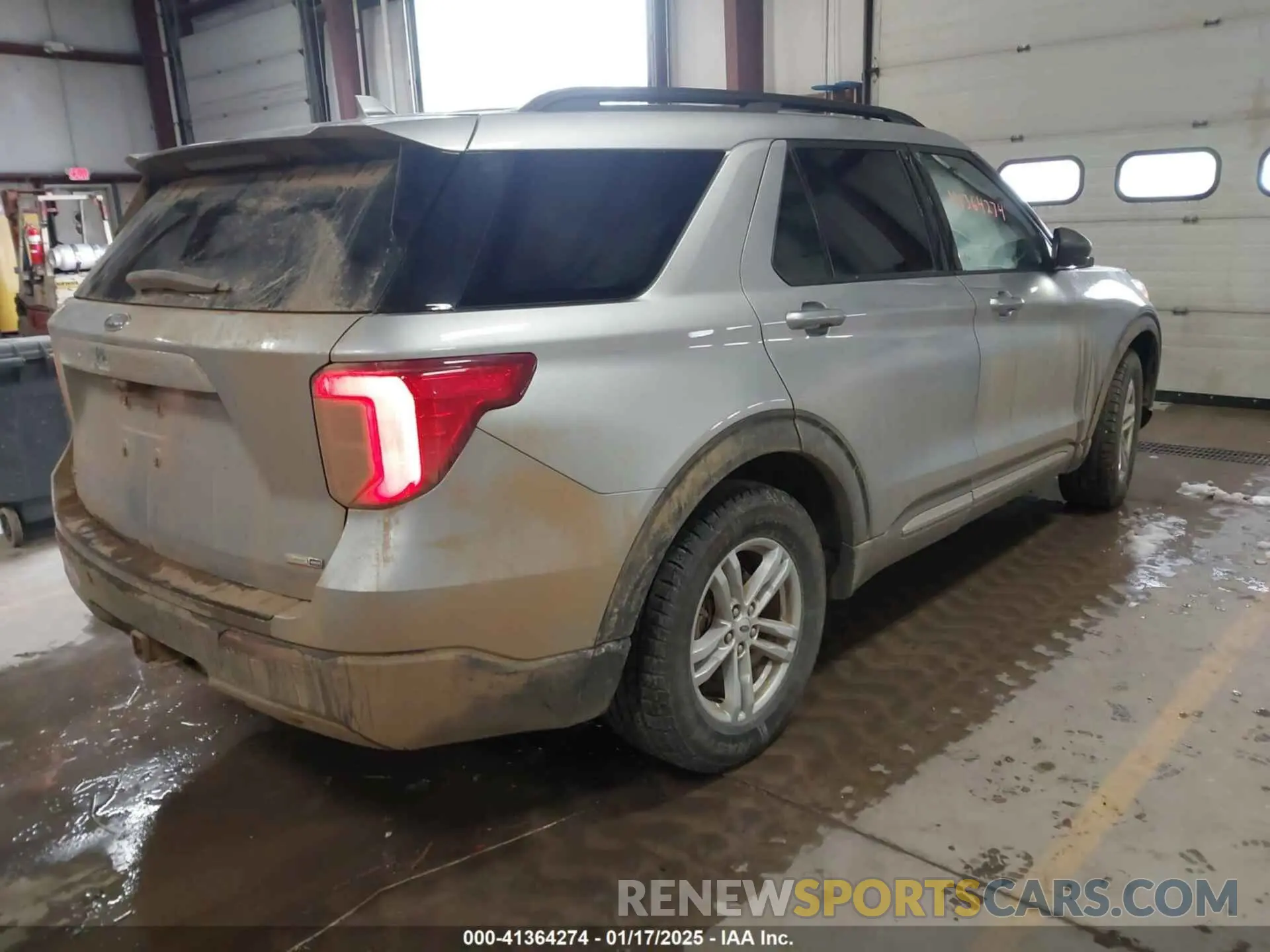 4 Photograph of a damaged car 1FMSK8DH8LGD10325 FORD EXPLORER 2020