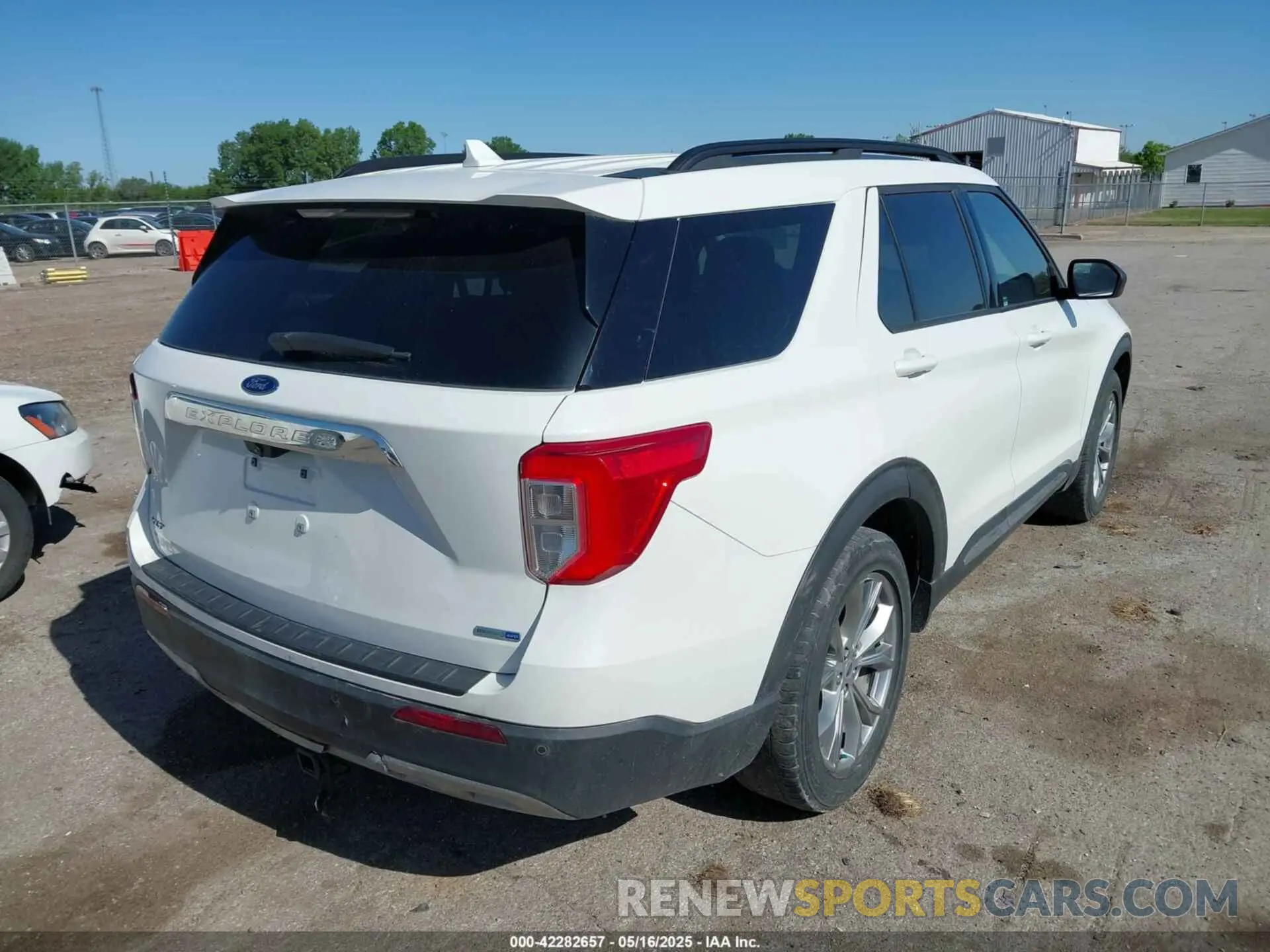 4 Photograph of a damaged car 1FMSK8DH9LGB05564 FORD EXPLORER 2020