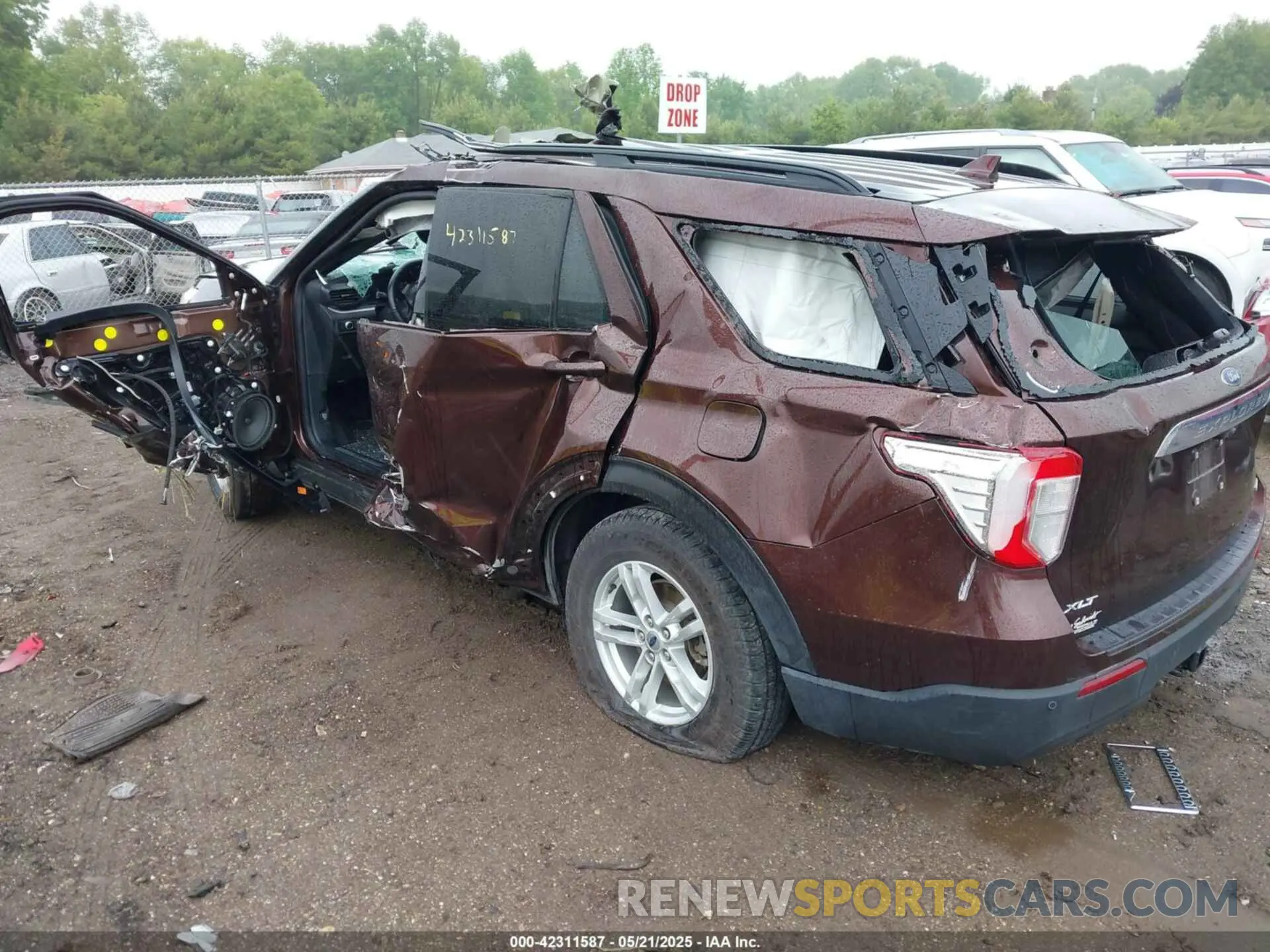 3 Photograph of a damaged car 1FMSK8DH9LGB28133 FORD EXPLORER 2020