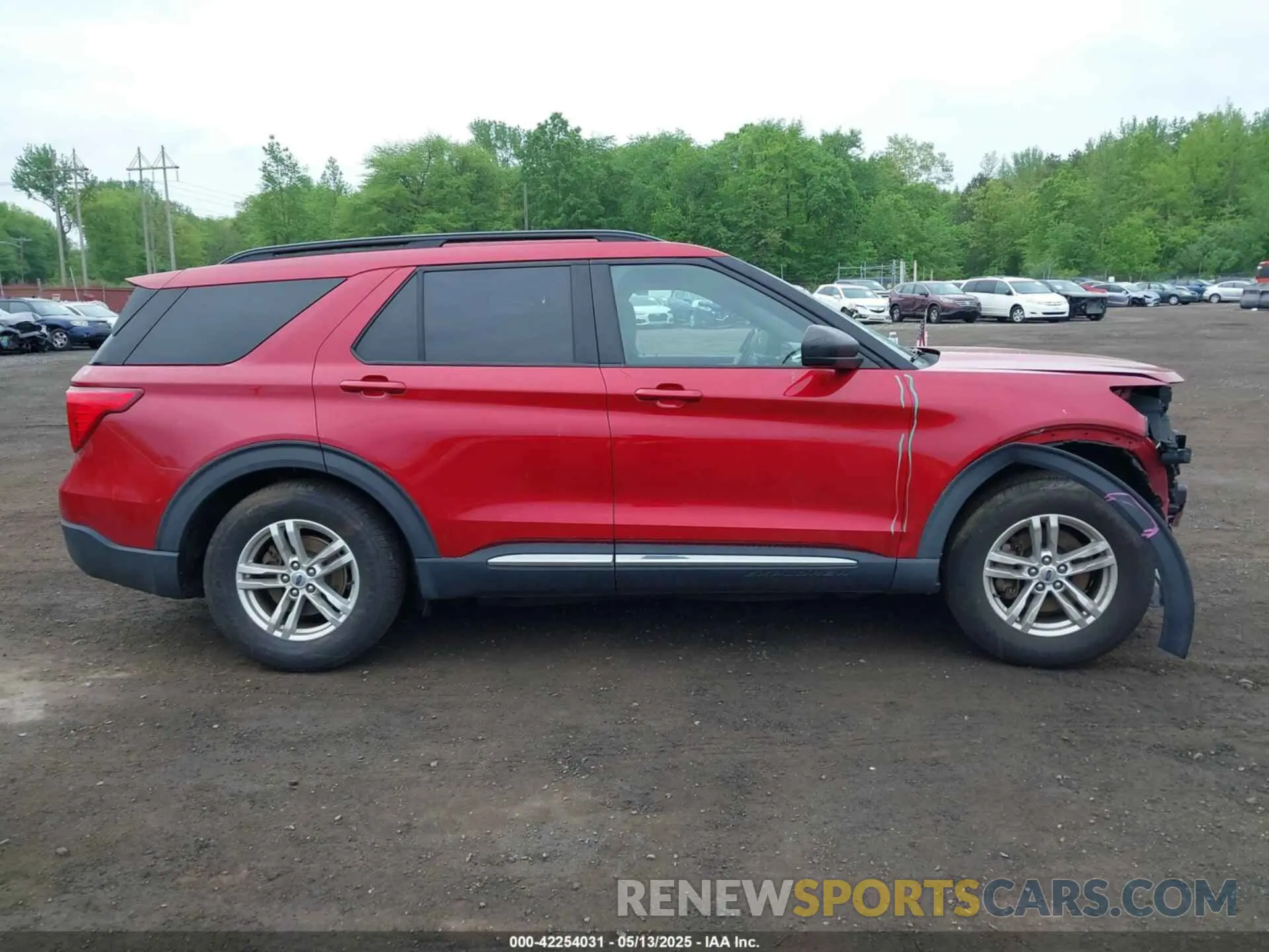 13 Photograph of a damaged car 1FMSK8DH9LGB89384 FORD EXPLORER 2020