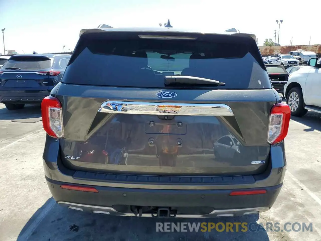 6 Photograph of a damaged car 1FMSK8DHXLGA28574 FORD EXPLORER 2020