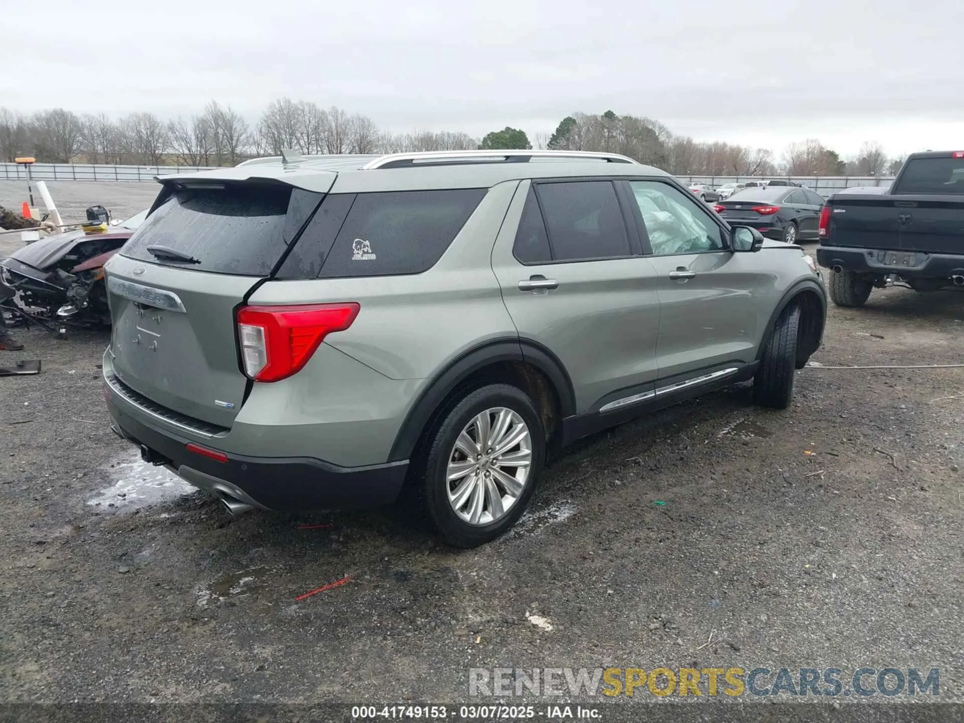 4 Photograph of a damaged car 1FMSK8FH0LGA44621 FORD EXPLORER 2020