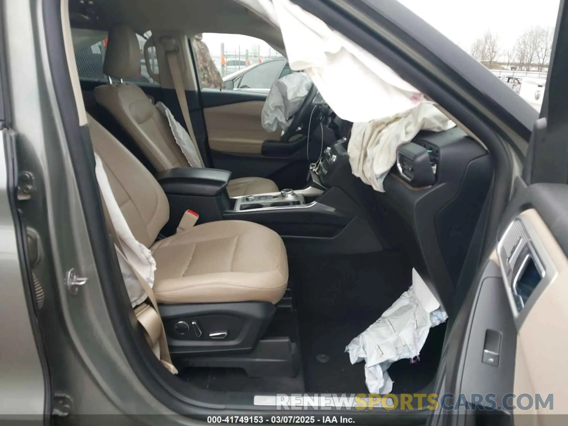 5 Photograph of a damaged car 1FMSK8FH0LGA44621 FORD EXPLORER 2020
