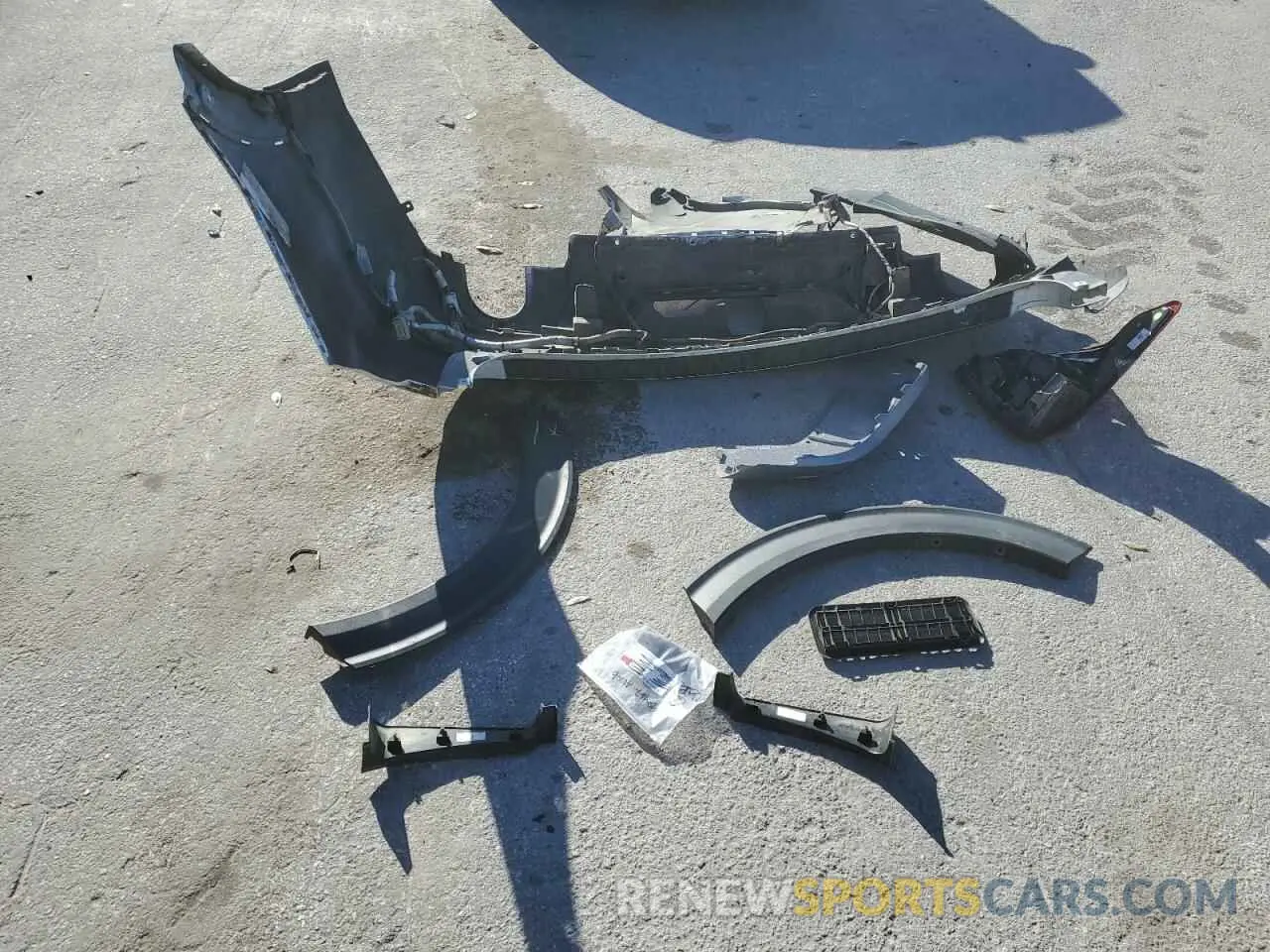 13 Photograph of a damaged car 1FMSK8FH4LGA10441 FORD EXPLORER 2020