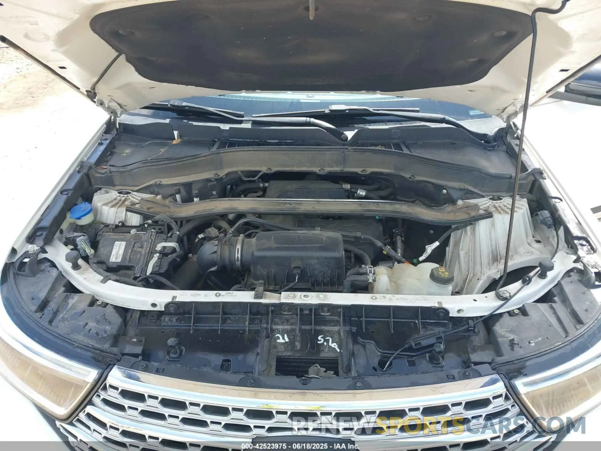 18 Photograph of a damaged car 1FMSK8FH4LGB95526 FORD EXPLORER 2020