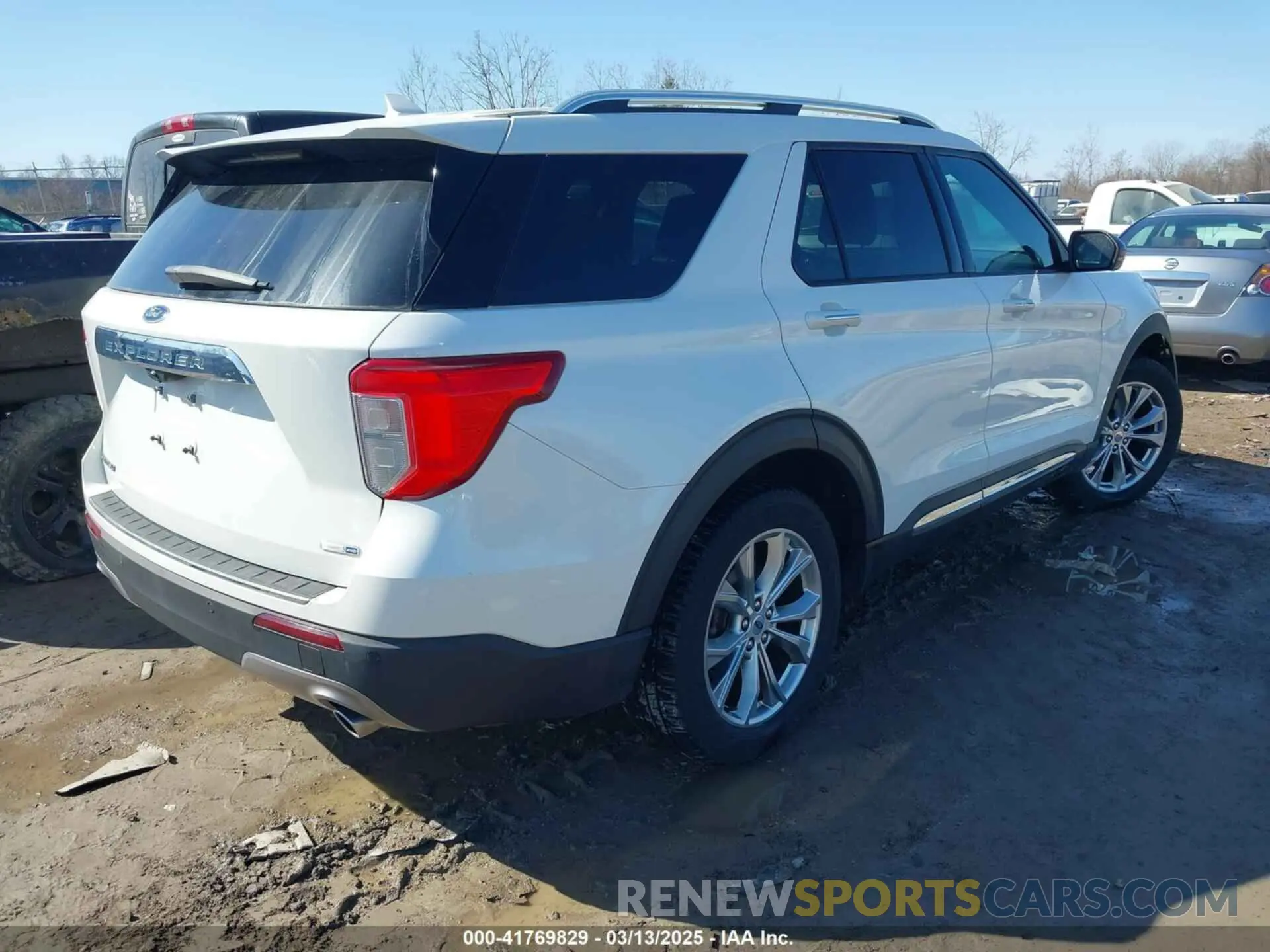 4 Photograph of a damaged car 1FMSK8FH5LGA02400 FORD EXPLORER 2020