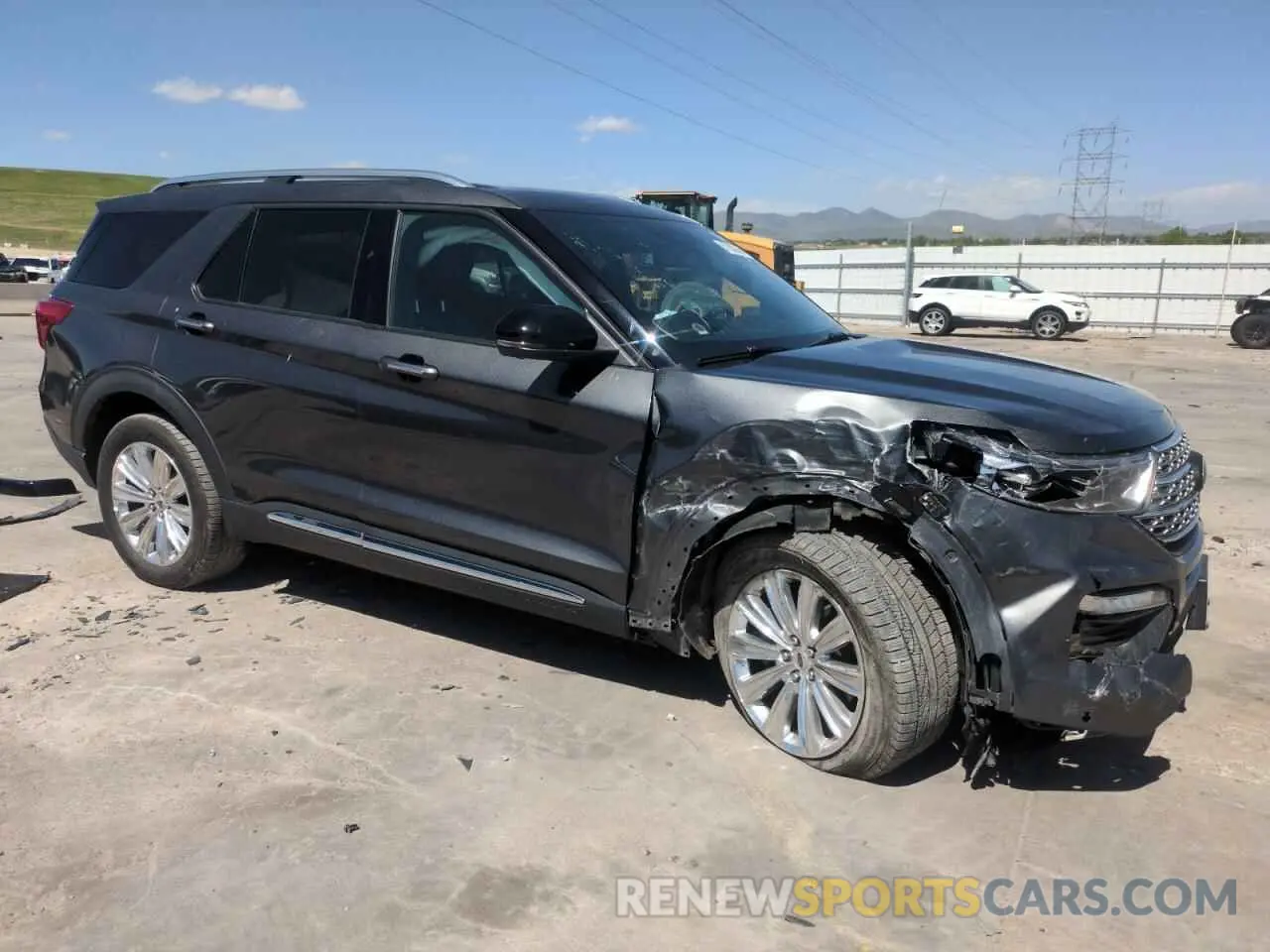 4 Photograph of a damaged car 1FMSK8FH5LGB64012 FORD EXPLORER 2020