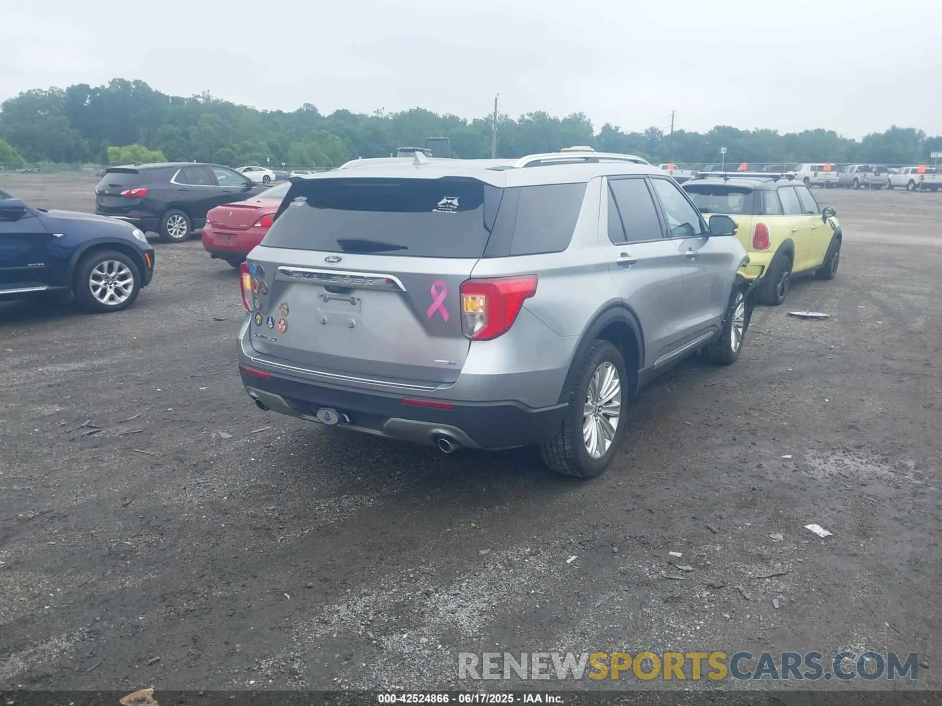 4 Photograph of a damaged car 1FMSK8FH7LGC72048 FORD EXPLORER 2020