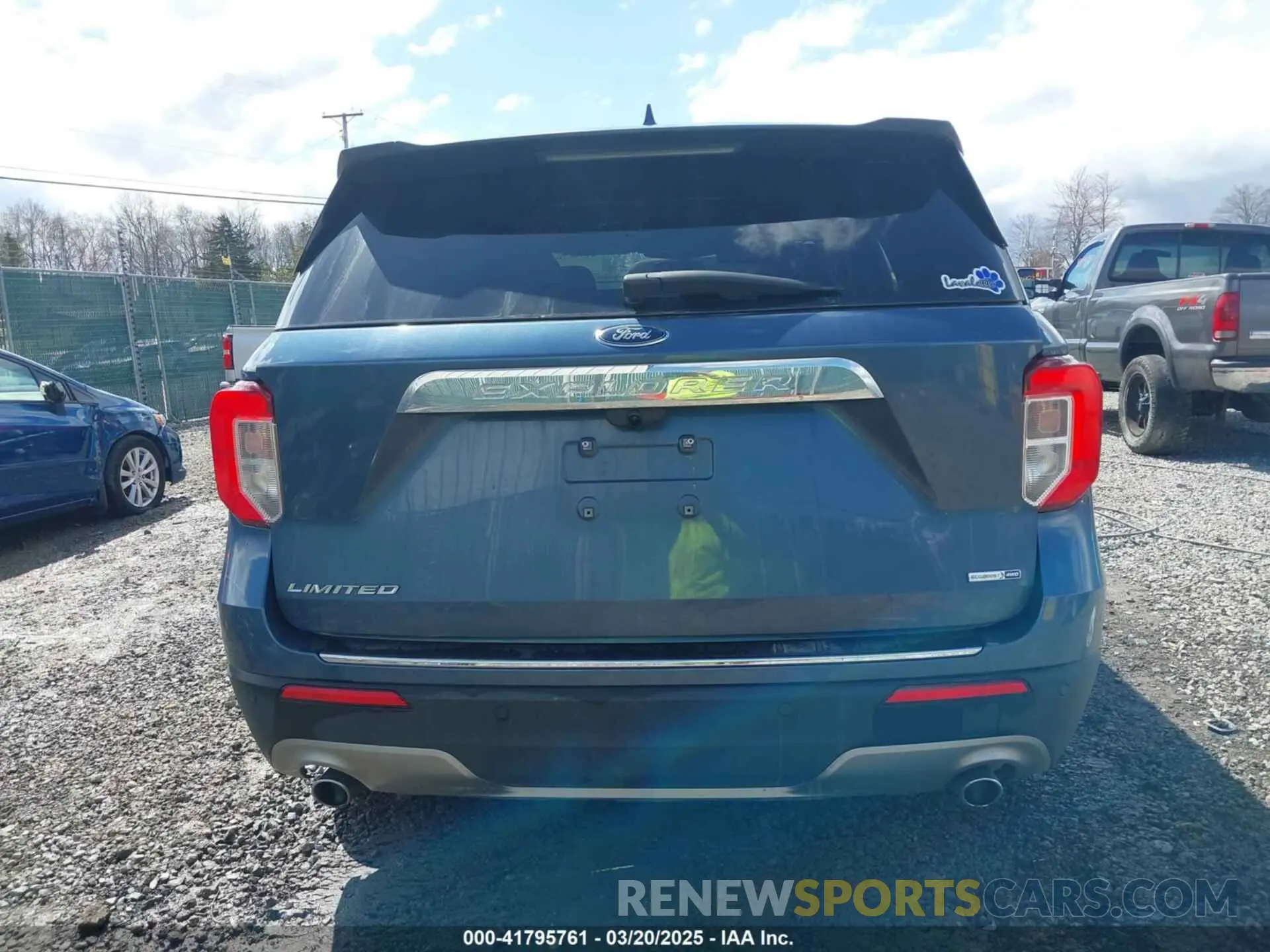 17 Photograph of a damaged car 1FMSK8FHXLGA93776 FORD EXPLORER 2020