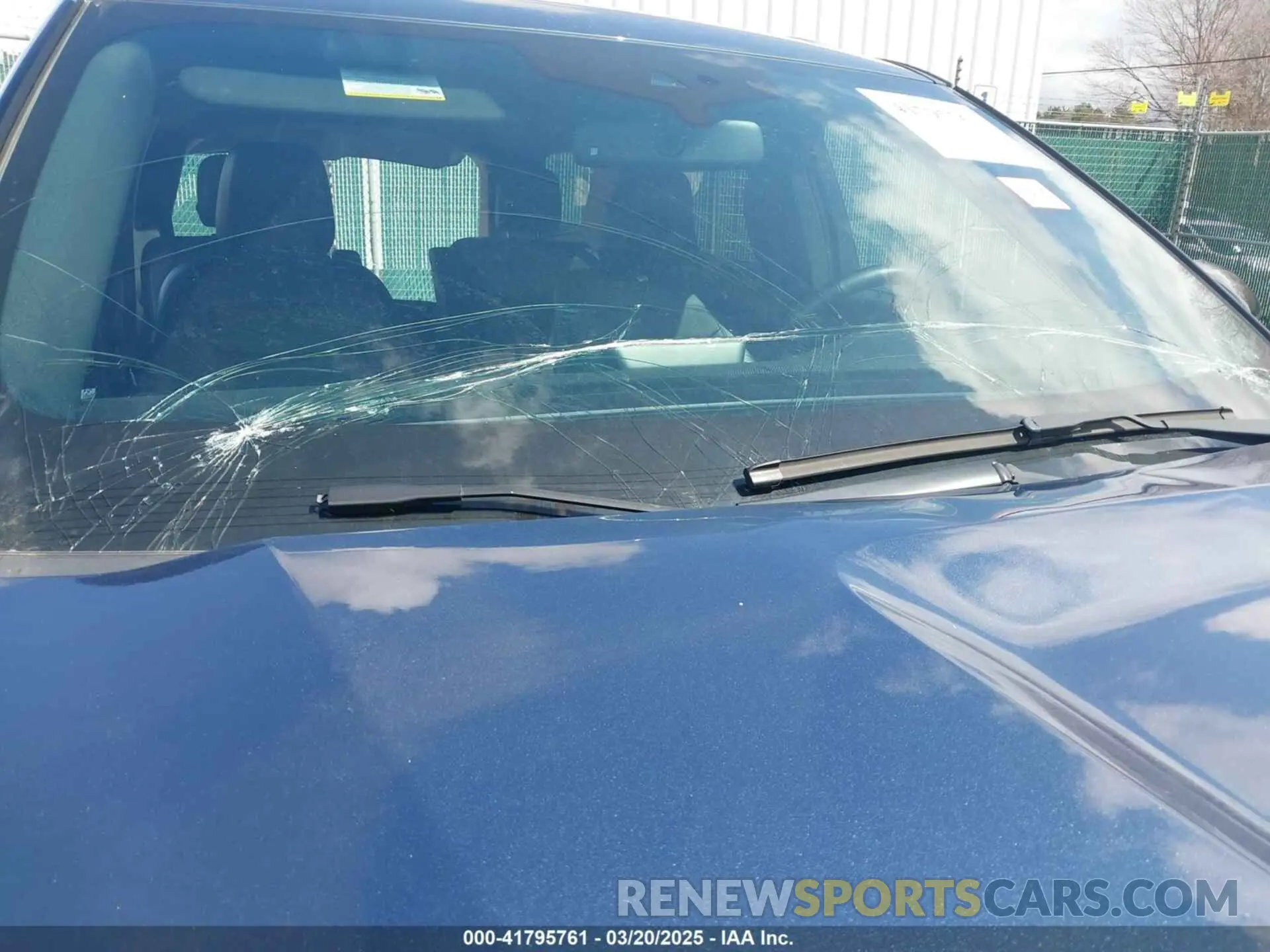 18 Photograph of a damaged car 1FMSK8FHXLGA93776 FORD EXPLORER 2020