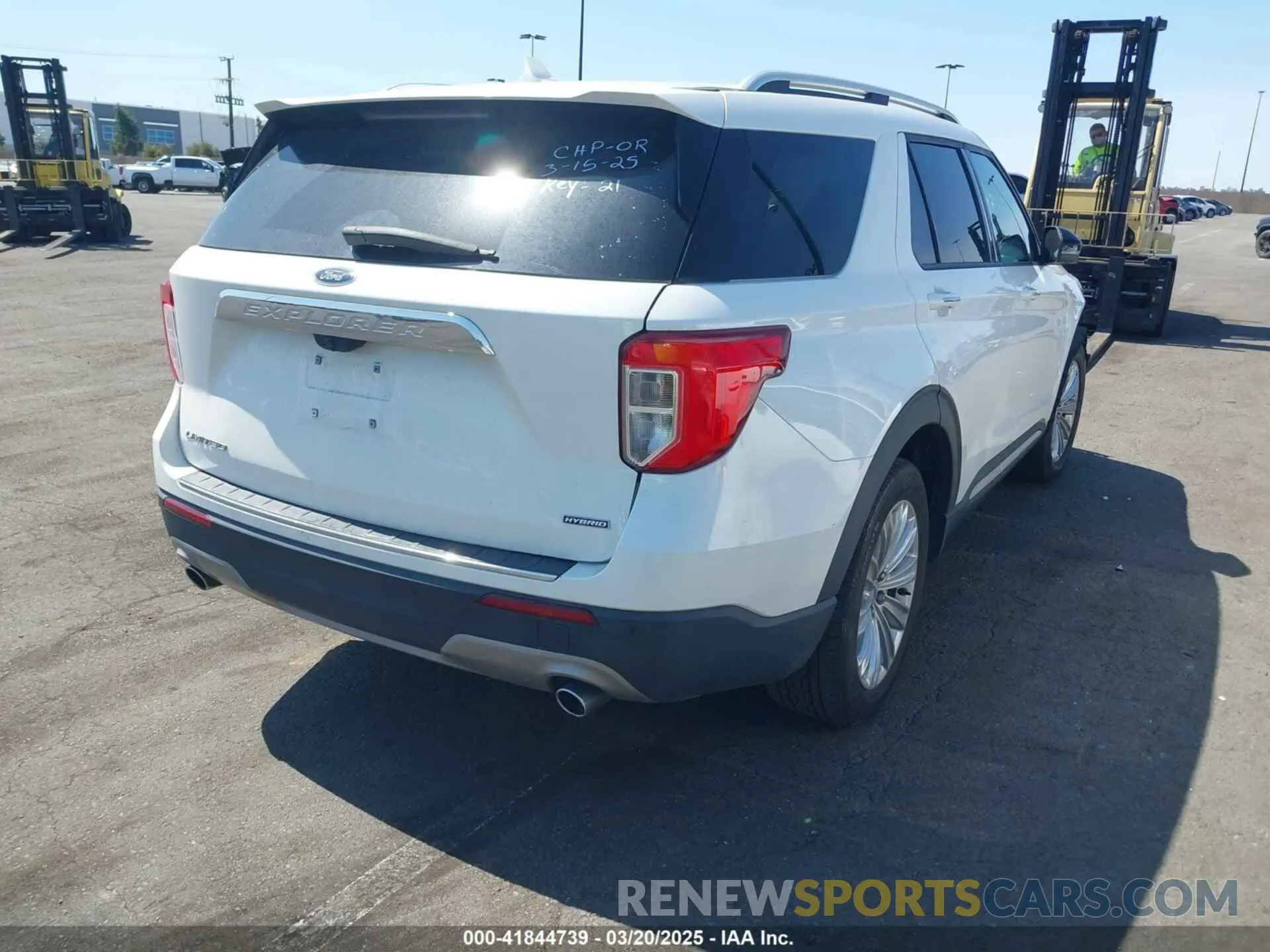 4 Photograph of a damaged car 1FM5K7FW2MNA00817 FORD EXPLORER 2021