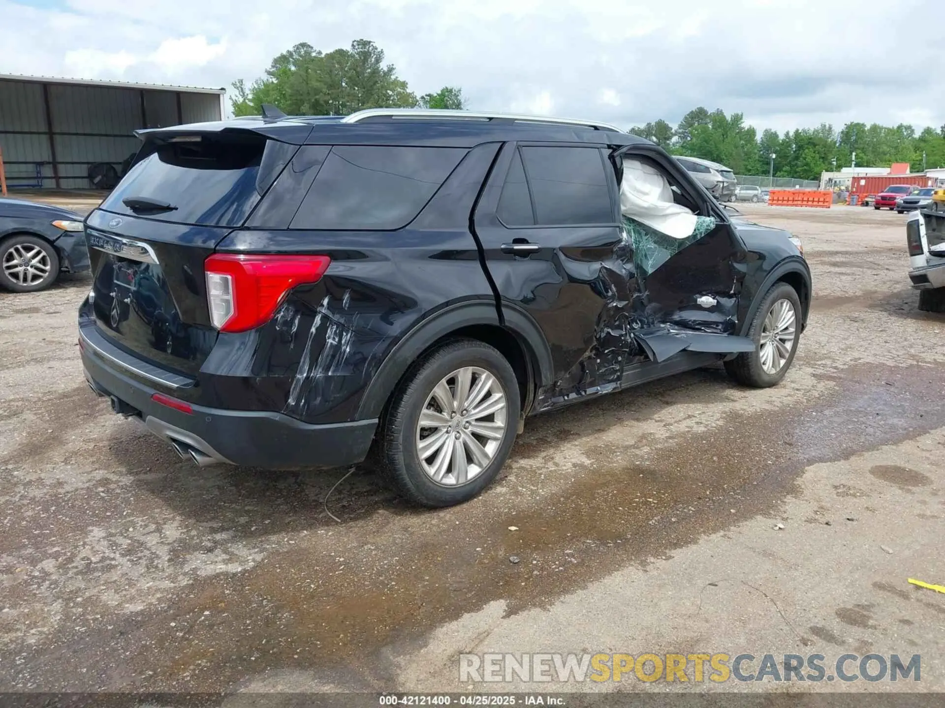 4 Photograph of a damaged car 1FM5K7LC9MGC20146 FORD EXPLORER 2021