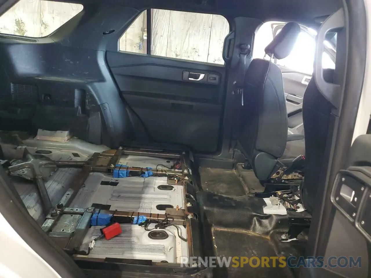 11 Photograph of a damaged car 1FM5K8AB0MGA17971 FORD EXPLORER 2021