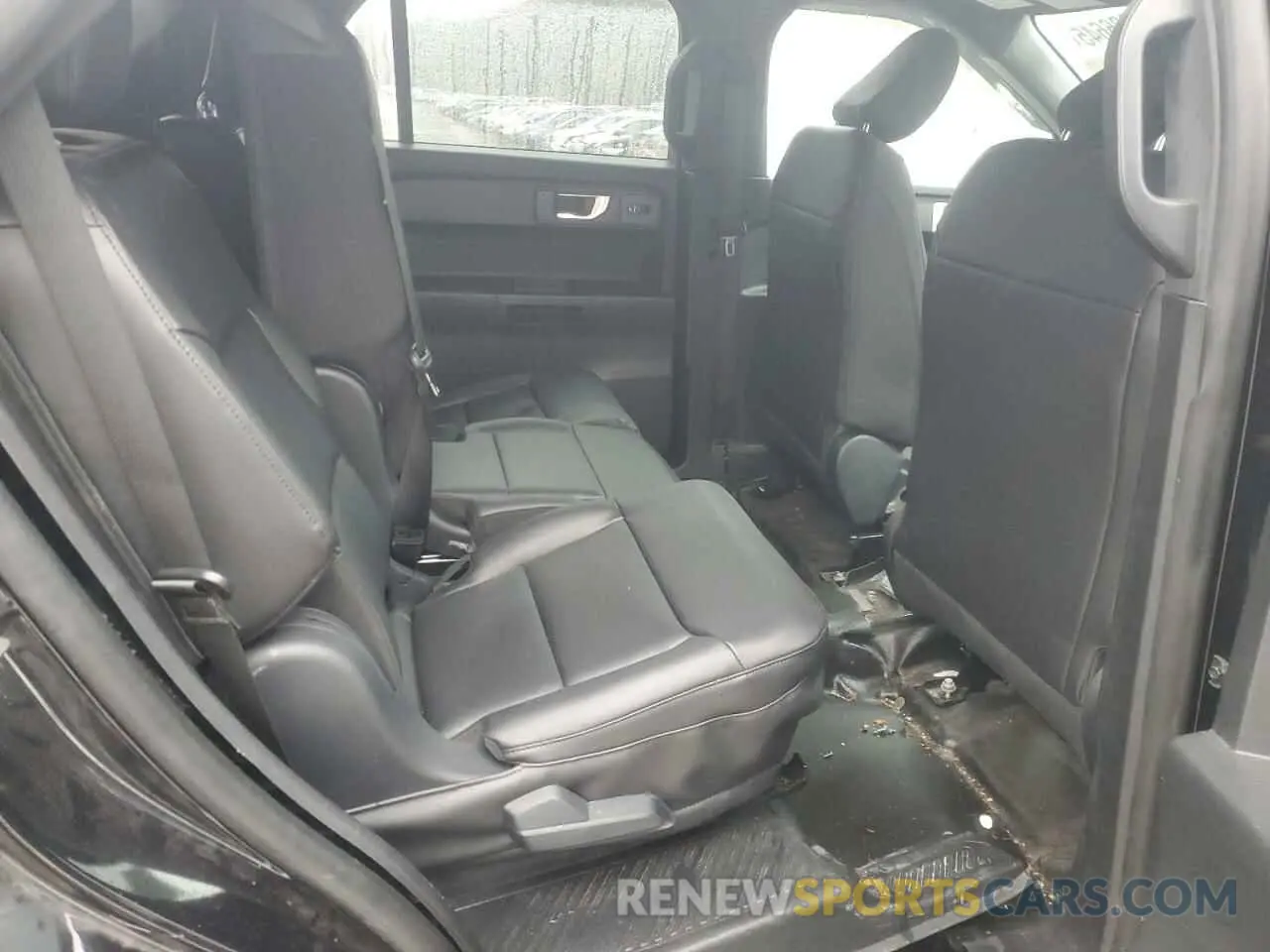 11 Photograph of a damaged car 1FM5K8AB0MGA41946 FORD EXPLORER 2021