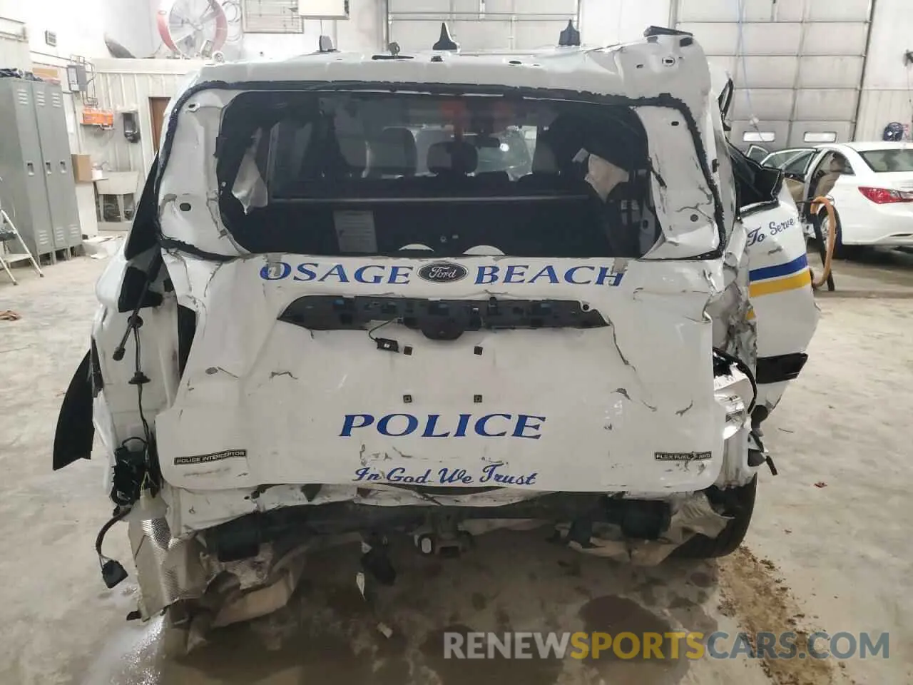 6 Photograph of a damaged car 1FM5K8AB1MGB35303 FORD EXPLORER 2021