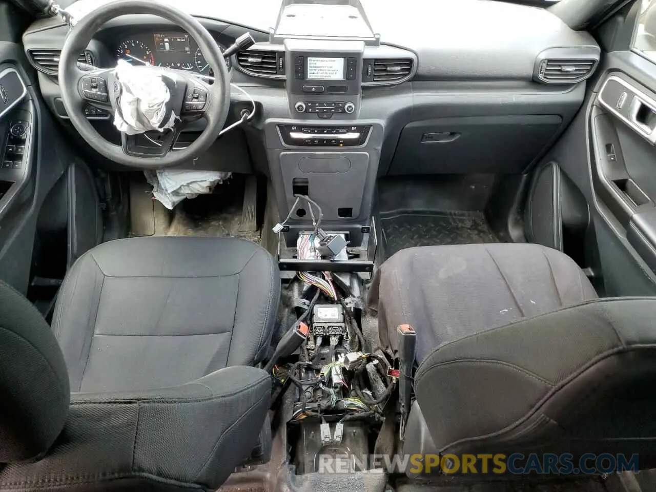 8 Photograph of a damaged car 1FM5K8AB2MGB21359 FORD EXPLORER 2021
