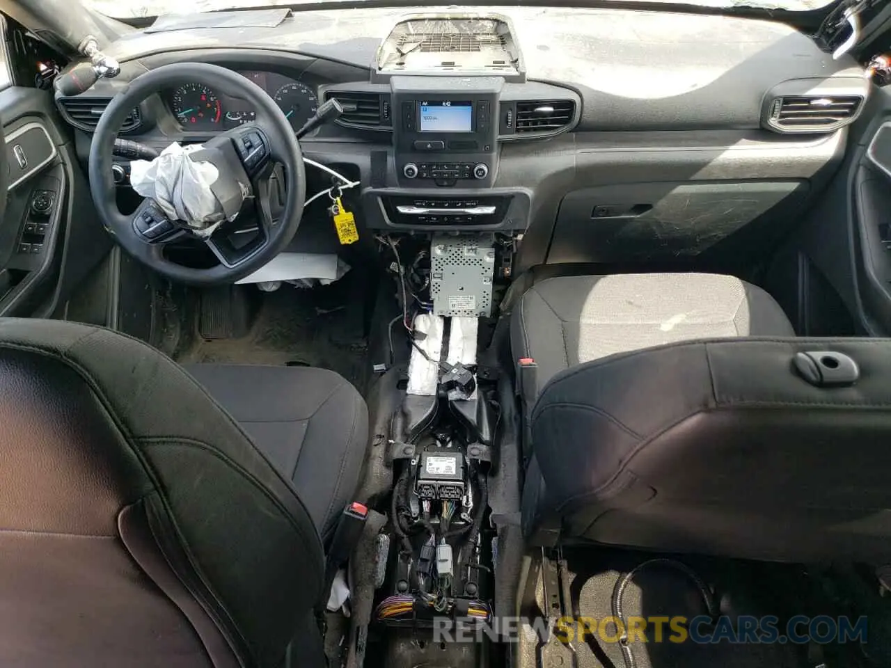 8 Photograph of a damaged car 1FM5K8AB6MGC00422 FORD EXPLORER 2021