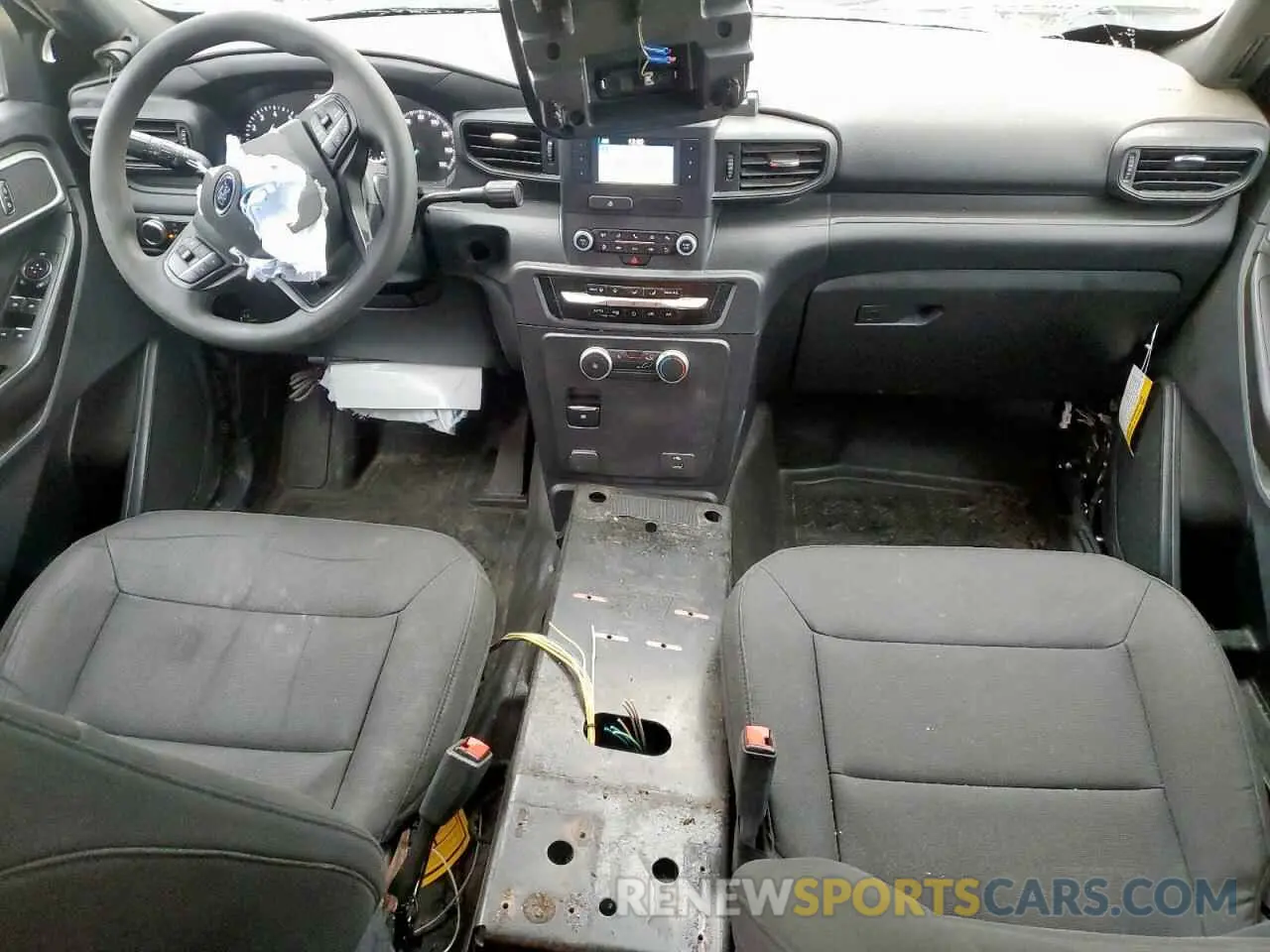 8 Photograph of a damaged car 1FM5K8AB6MGC33260 FORD EXPLORER 2021