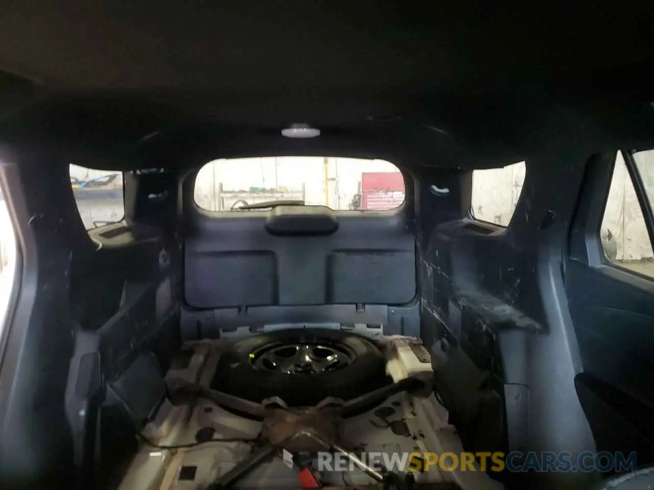 10 Photograph of a damaged car 1FM5K8AB7MGB24502 FORD EXPLORER 2021