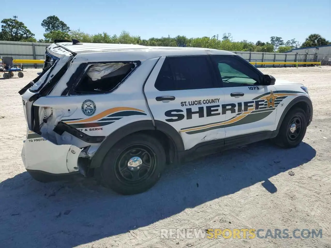 3 Photograph of a damaged car 1FM5K8AB7MGC31694 FORD EXPLORER 2021