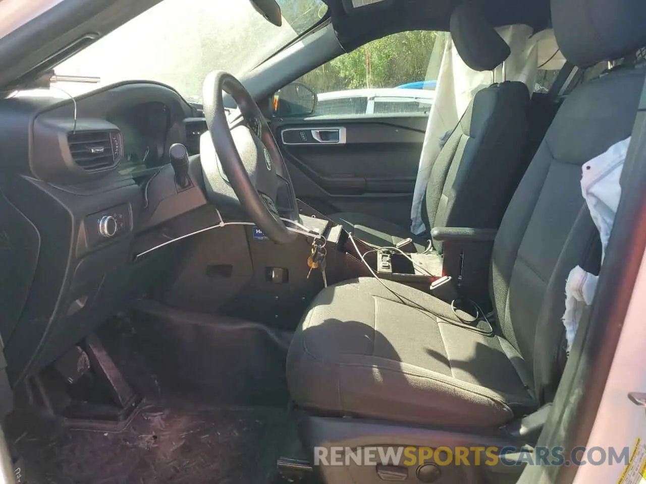 7 Photograph of a damaged car 1FM5K8AB7MGC31694 FORD EXPLORER 2021