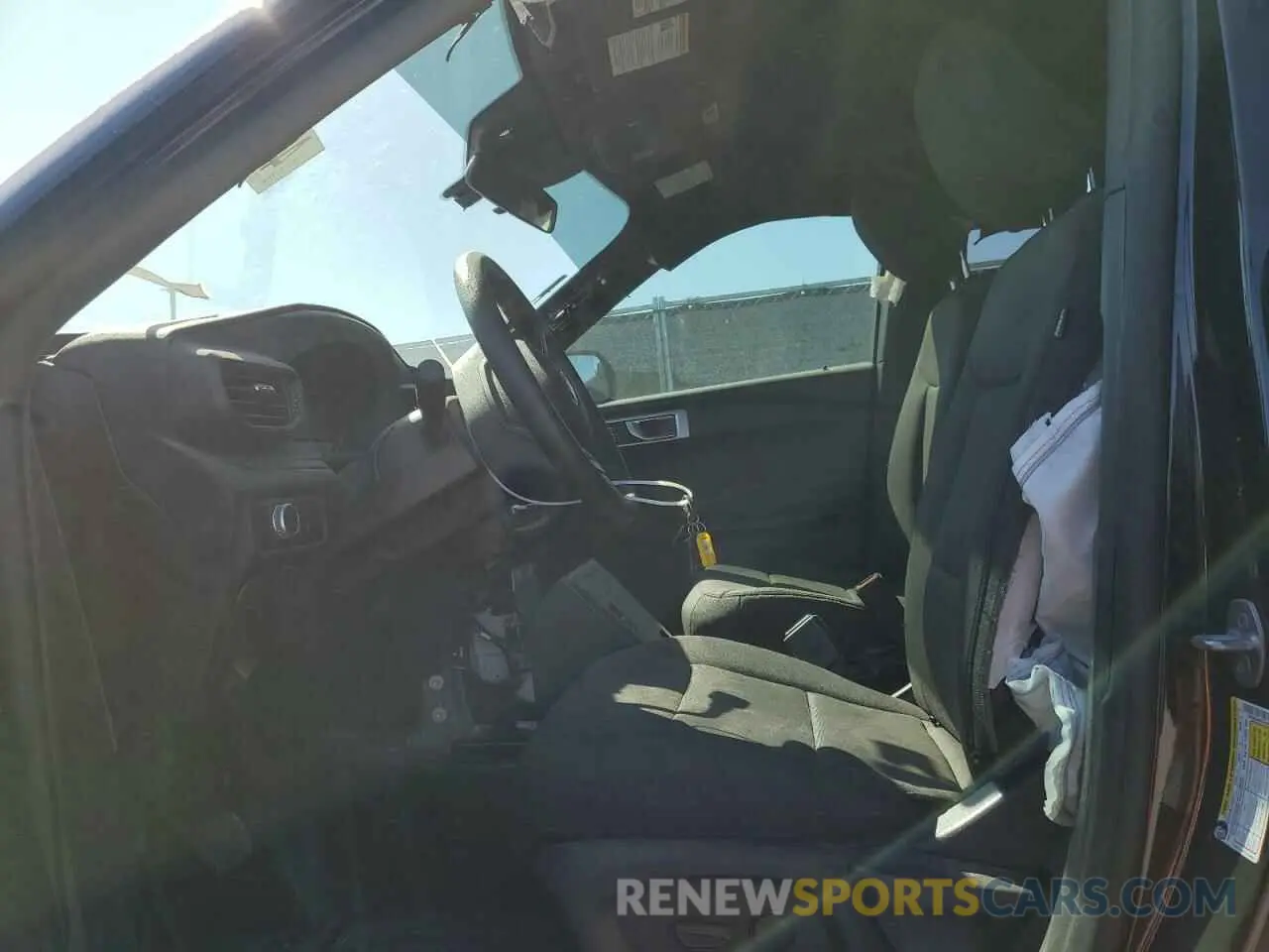 7 Photograph of a damaged car 1FM5K8ABXMGA96436 FORD EXPLORER 2021