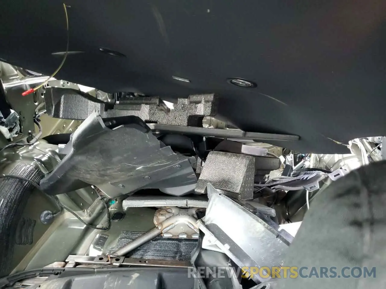 10 Photograph of a damaged car 1FM5K8AW1MNA20800 FORD EXPLORER 2021