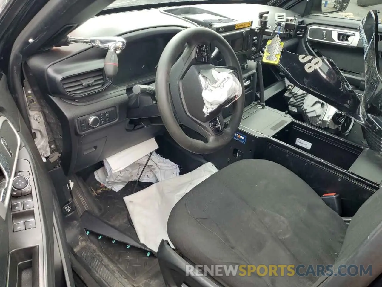8 Photograph of a damaged car 1FM5K8AW1MNA20800 FORD EXPLORER 2021