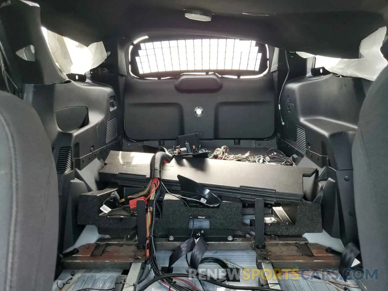10 Photograph of a damaged car 1FM5K8AW2MNA14746 FORD EXPLORER 2021