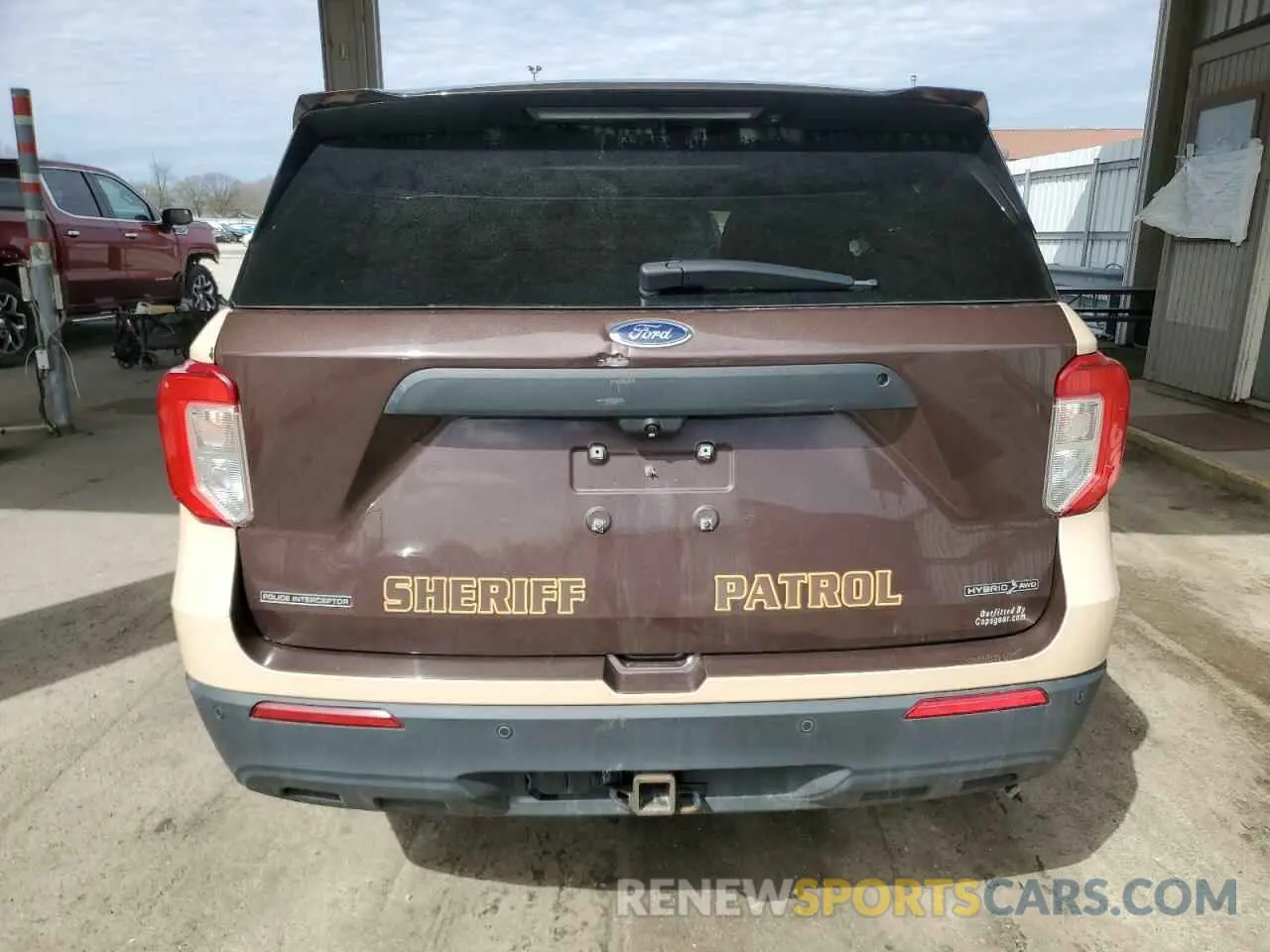 6 Photograph of a damaged car 1FM5K8AW6MNA10716 FORD EXPLORER 2021